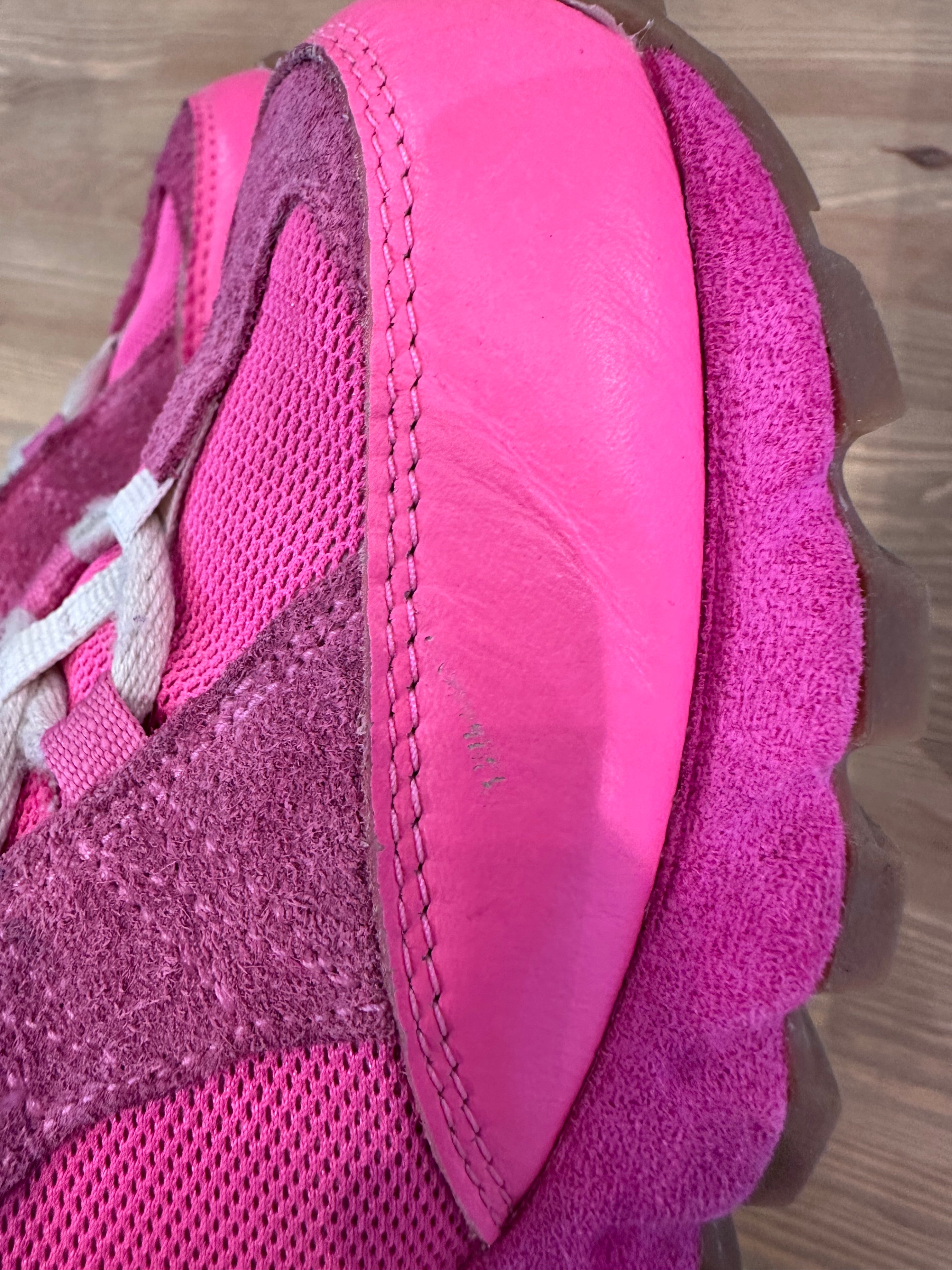 Nike air humara jacquemus pink ( taille 41 )