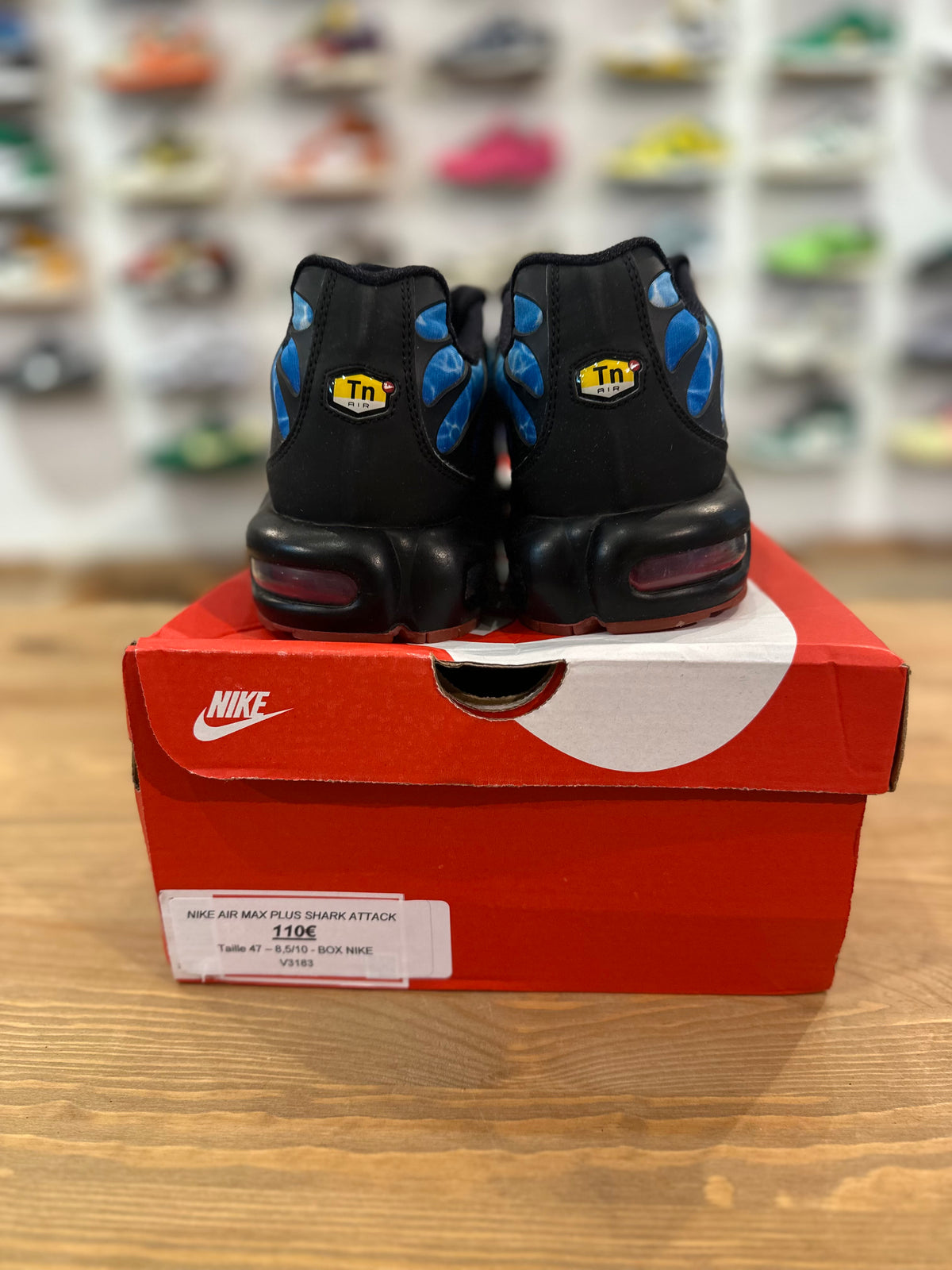 Nike air Max plus shark attack ( taille 47 )