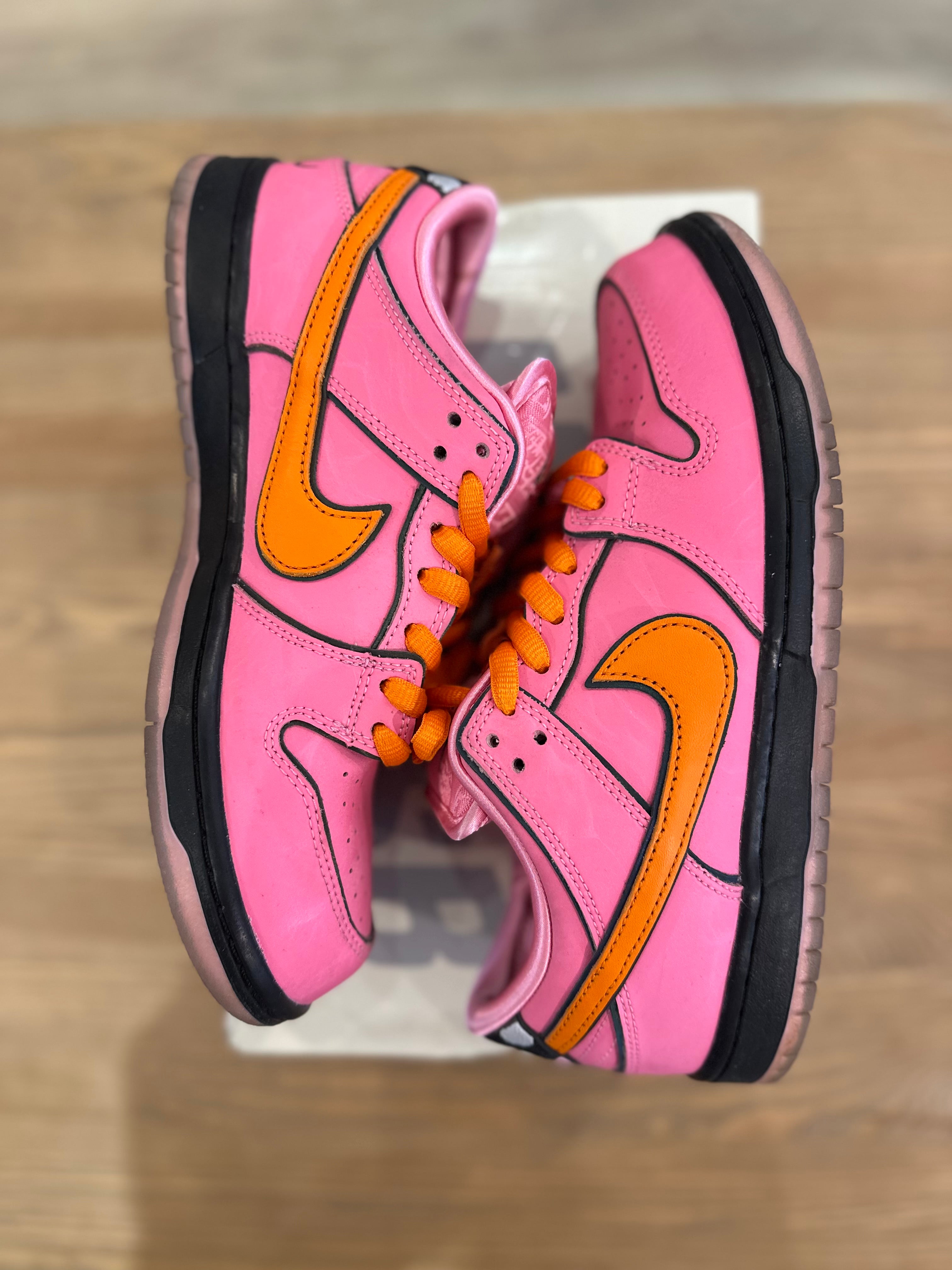Nike sb dunk low powerpuff pink ( taille 41 )