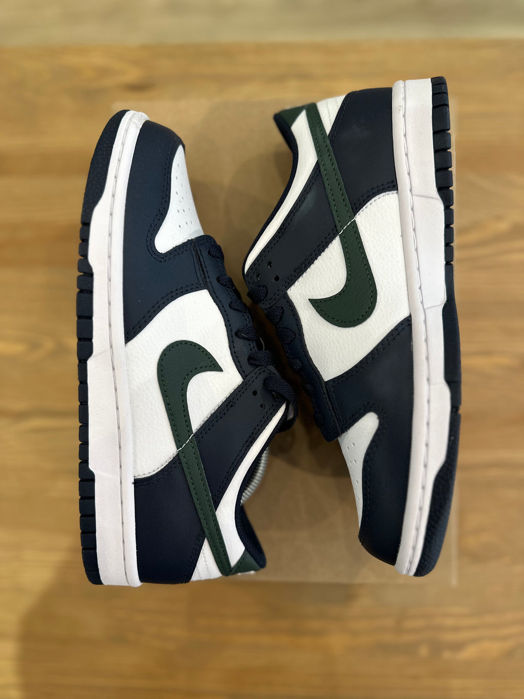 Nike dunk low obsidian ( taille 39 )