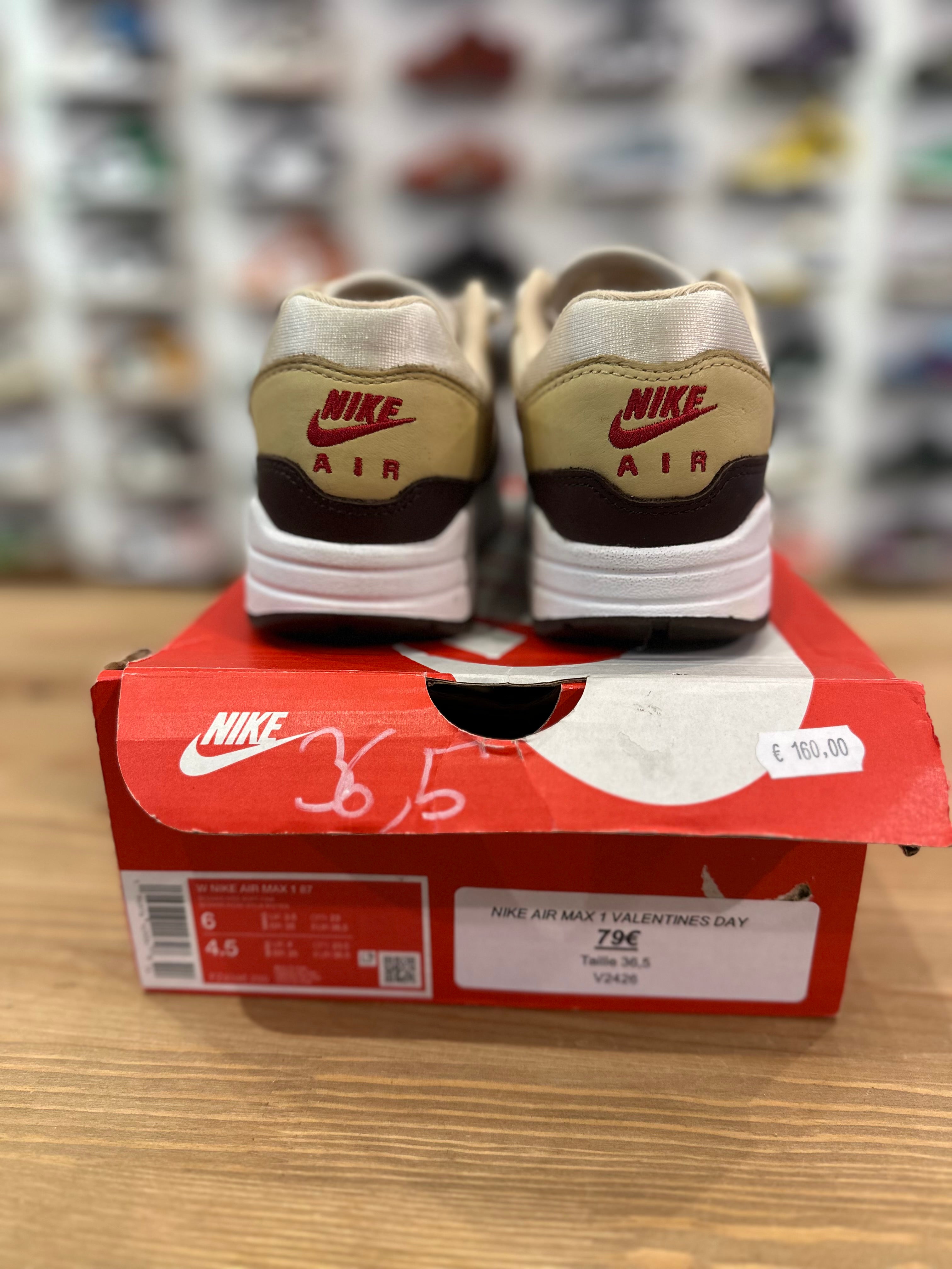 Nike air Max 1 valentines day