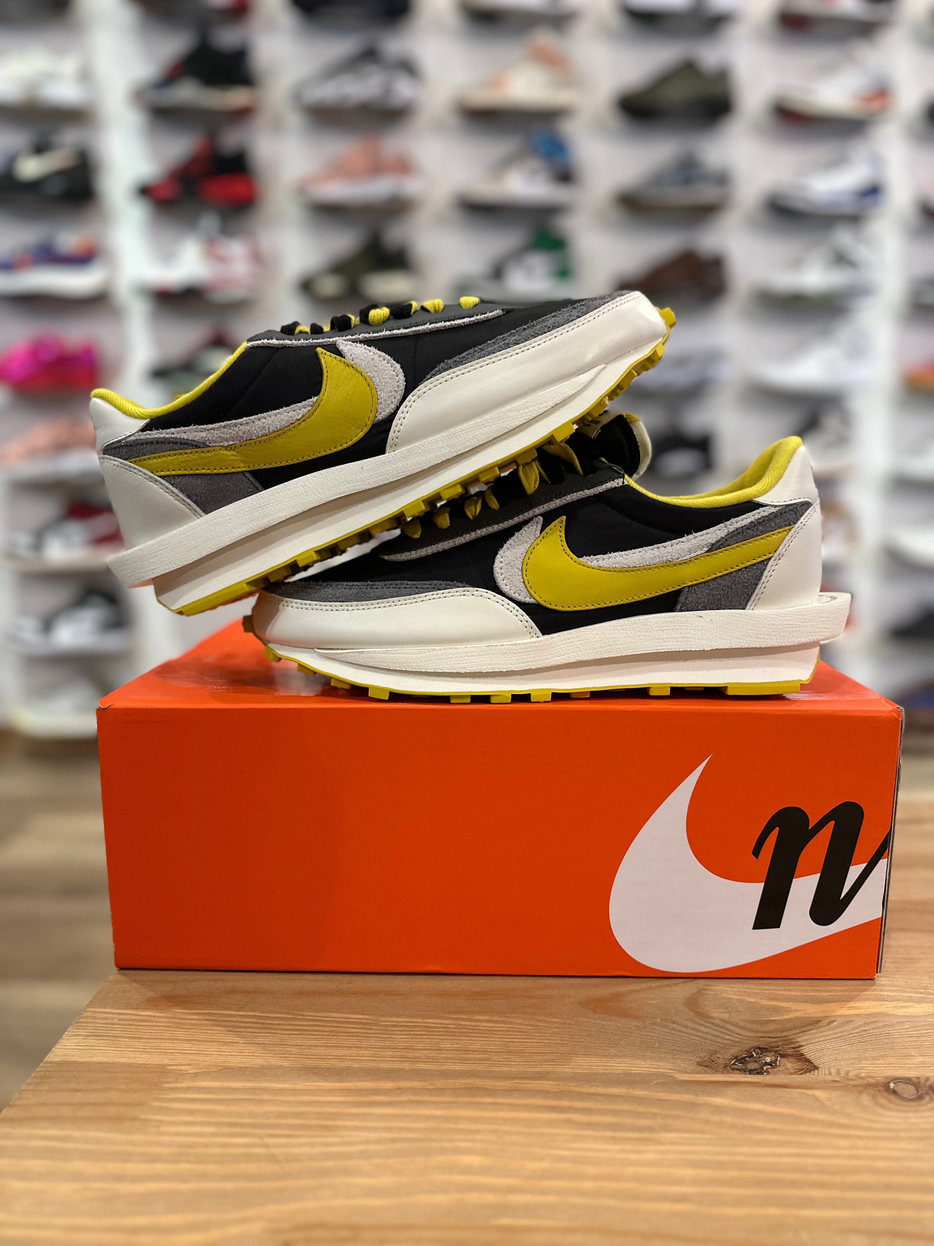 Nike ldwaffle sacai undercover bright yellow ( taille 45 )