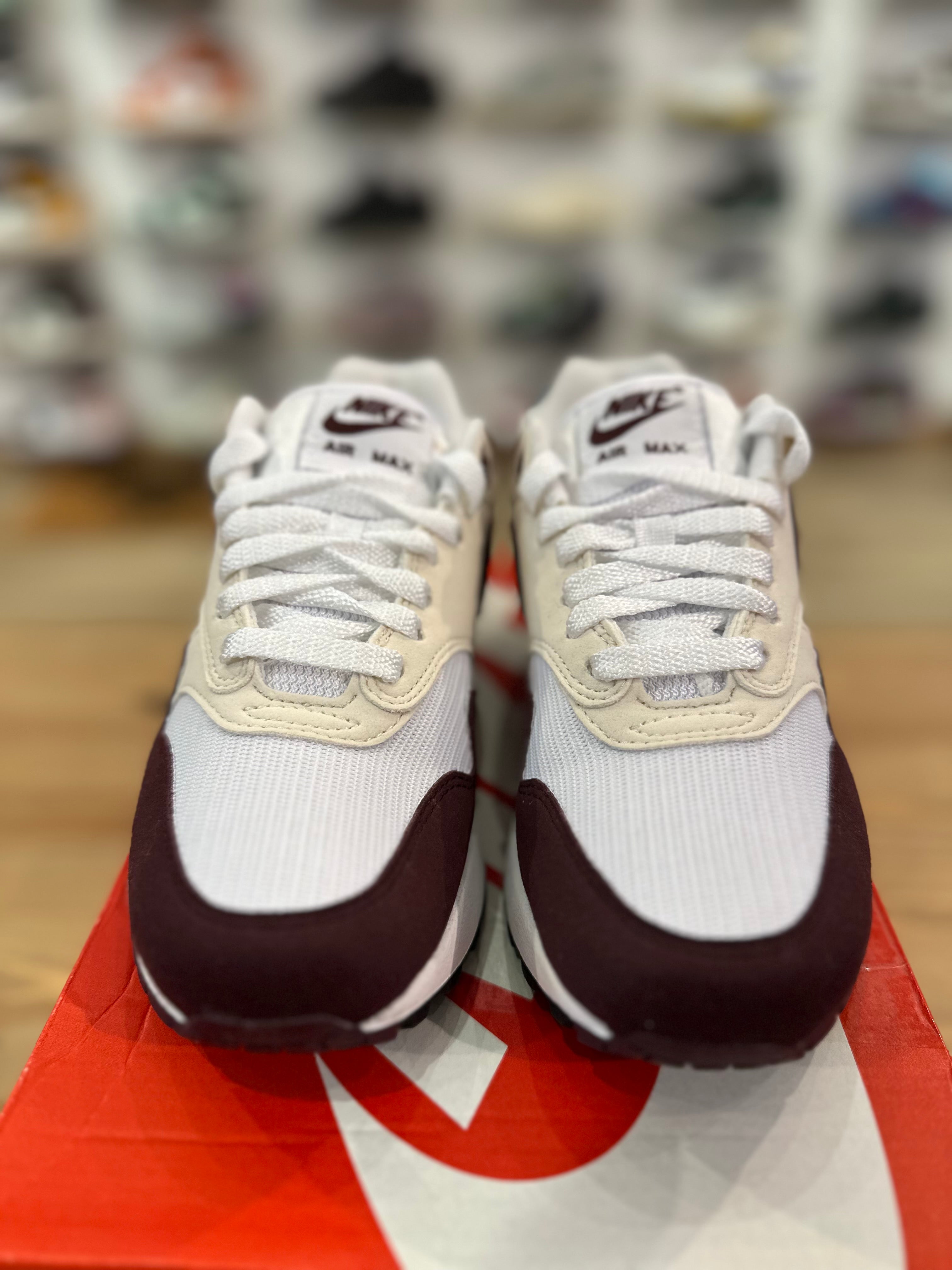 Nike air Max 1 night maroon