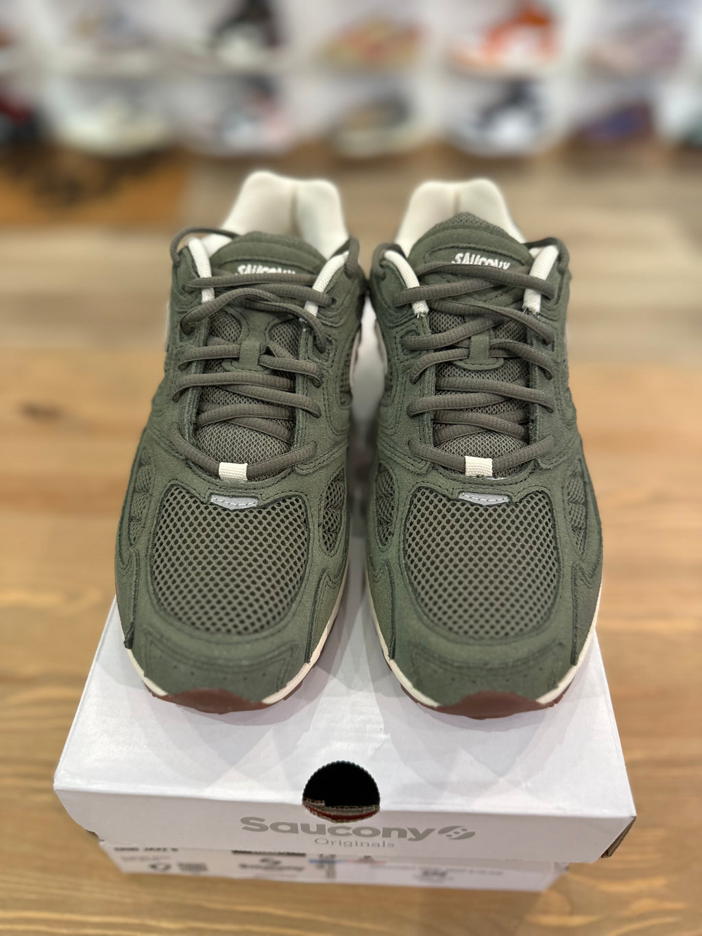 Saucony grid jazz 9 olive ( taille 40,5 )