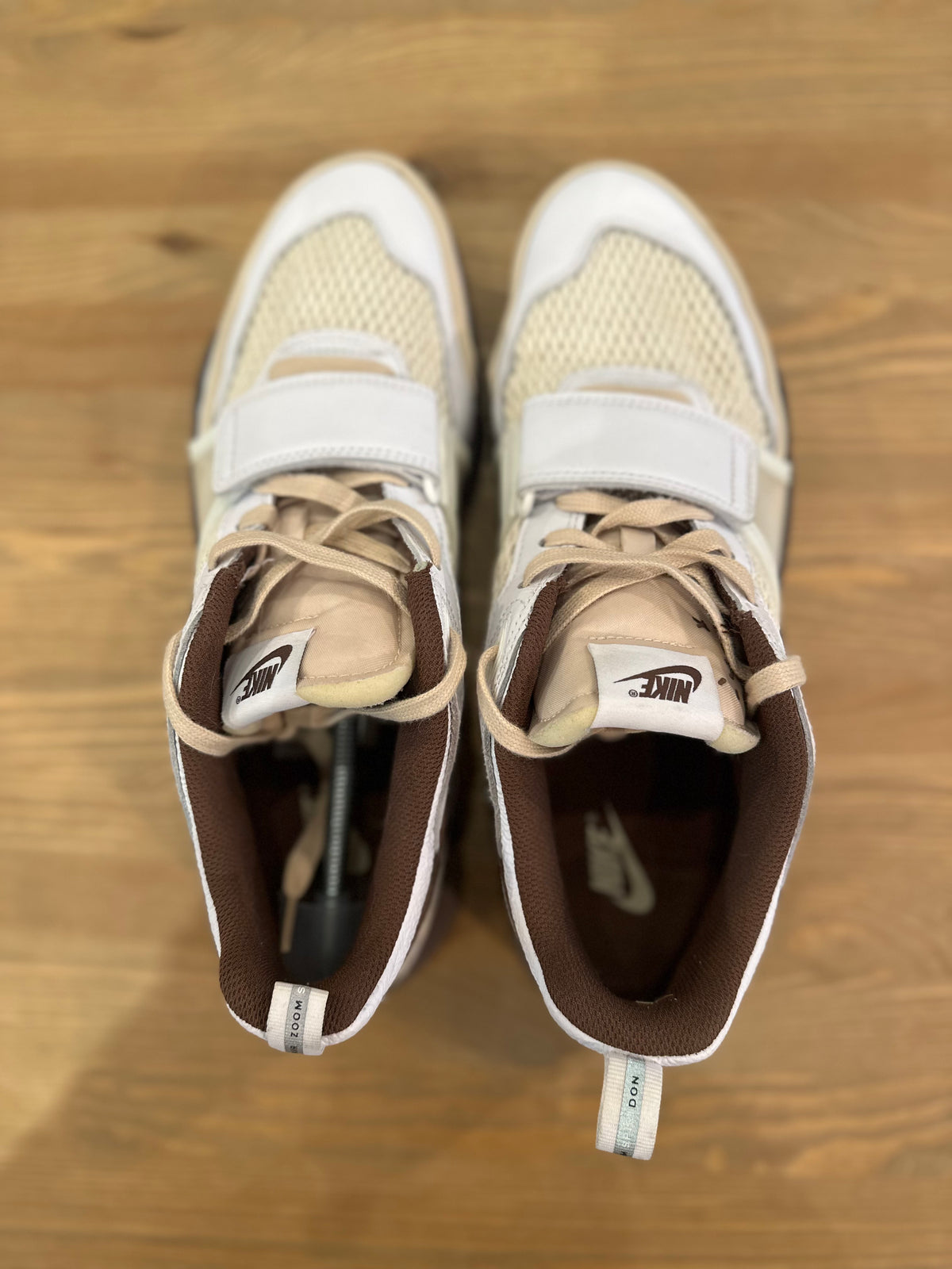 Nike zoom field jaxx Travis Scott chocolate ( taille 46 )