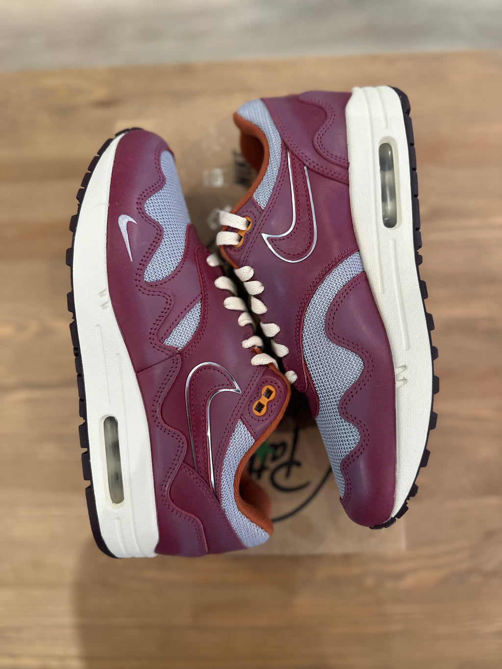 Nike air Max 1 Patta rush maroon ( taille 41 )
