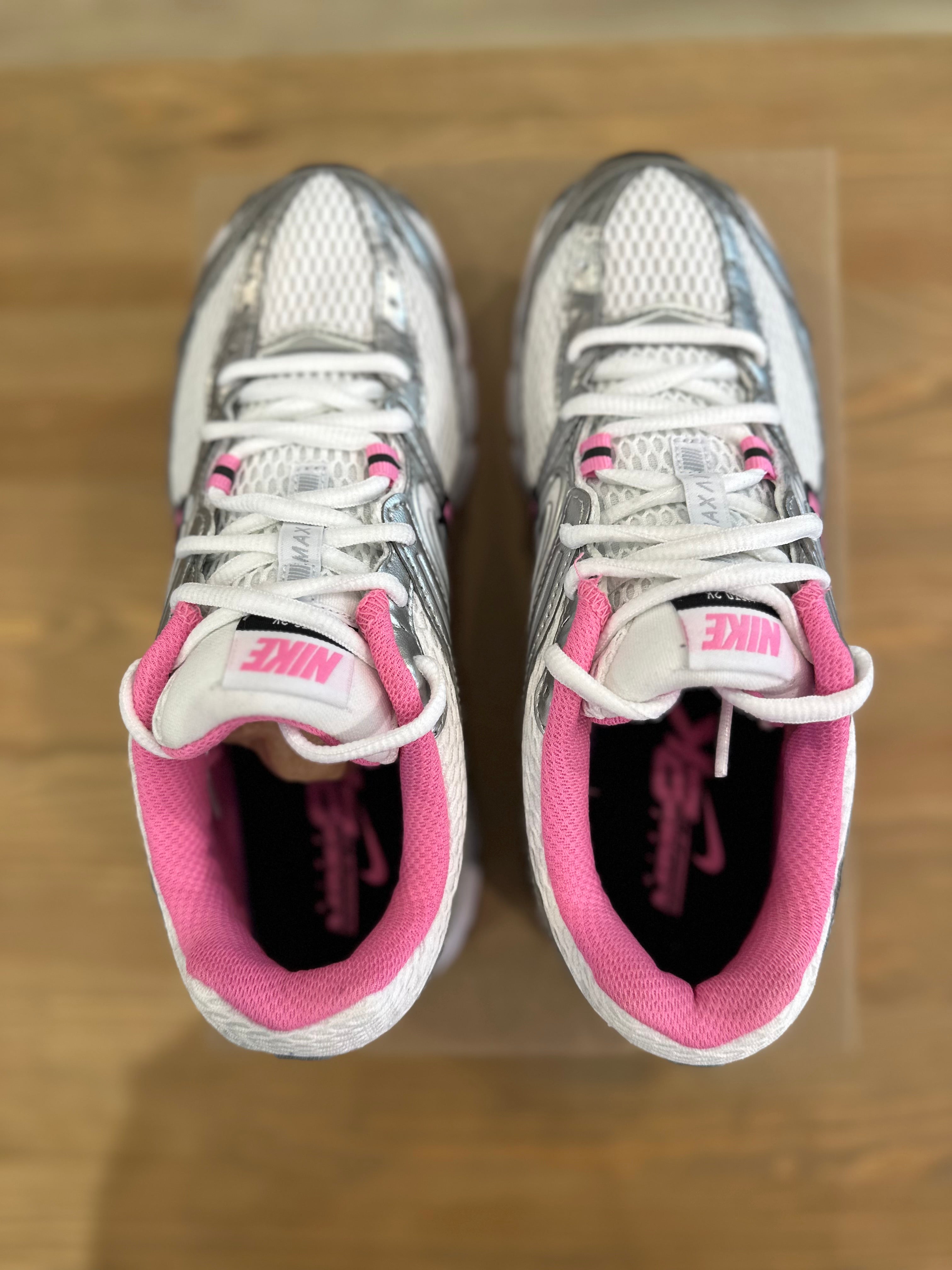 Nike moto 2k pink spell ( taille 39 )