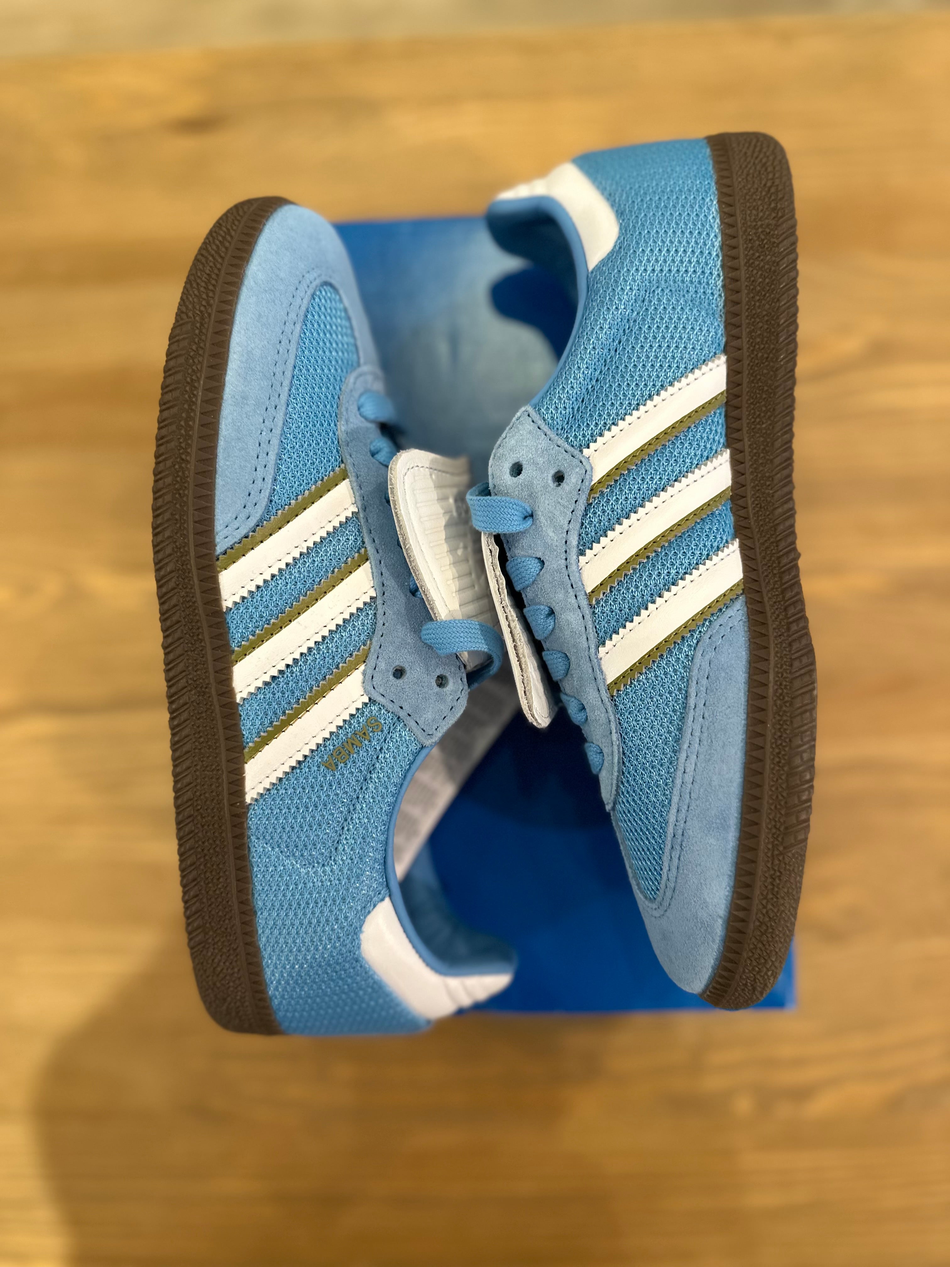 Adidas samba lt blue ( taille 38 2/3 )