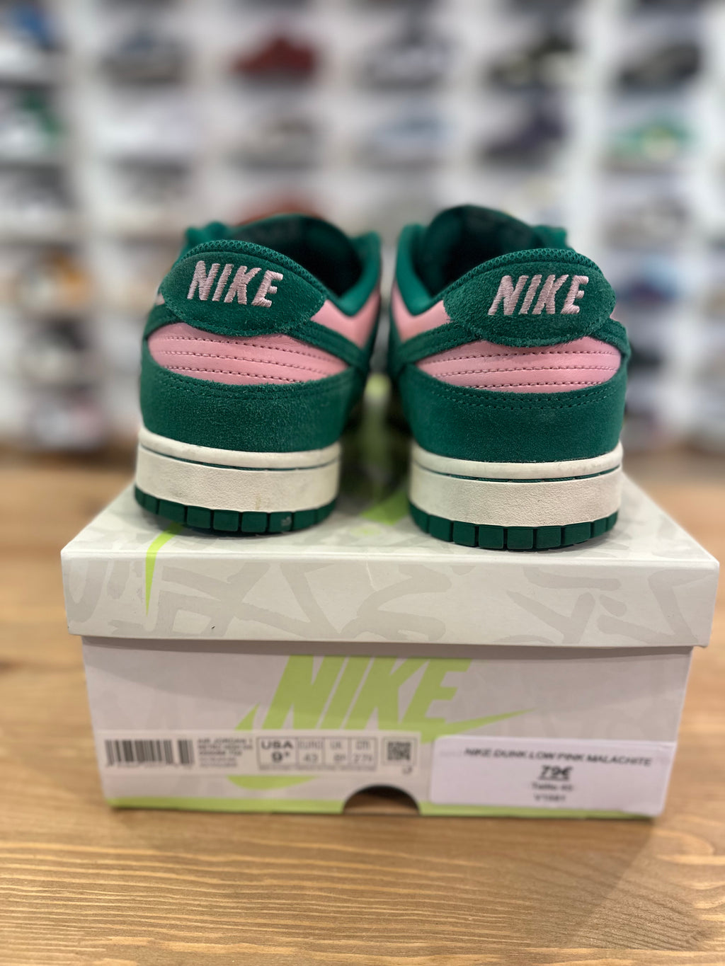 Nike dunk low pink malachite
