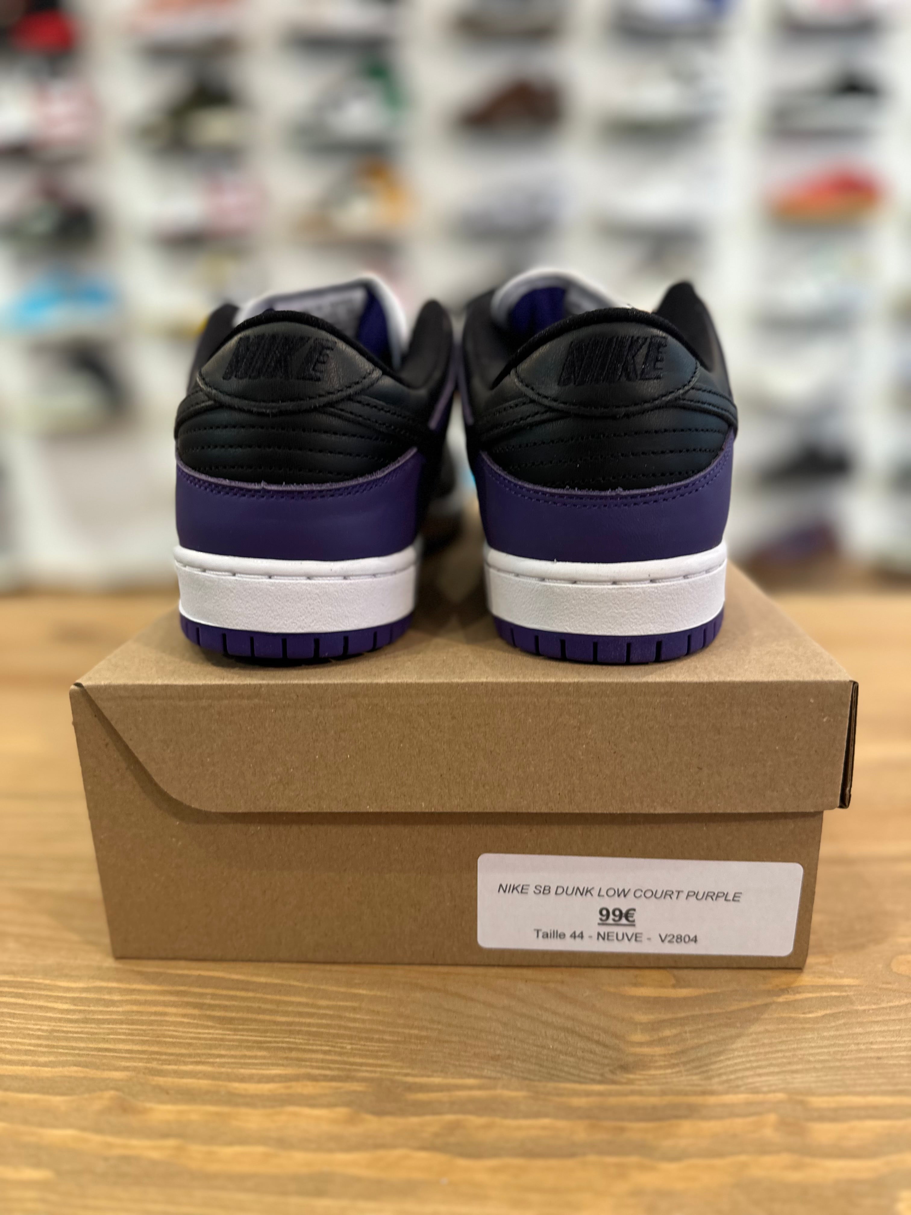 Nike sb dunk low court purple ( taille 44 )