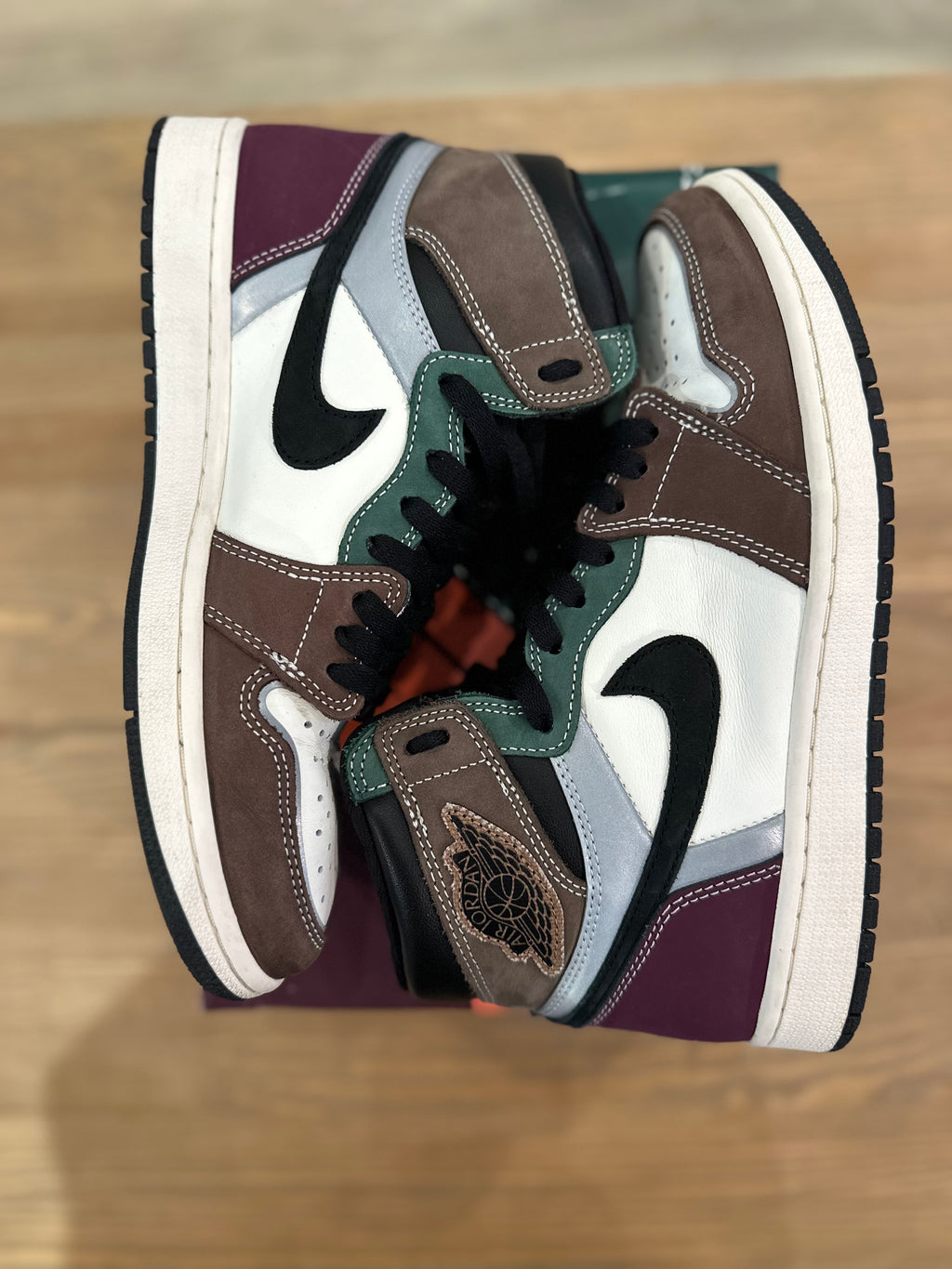 Nike Jordan 1 high hand crafted ( taille 42,5 )