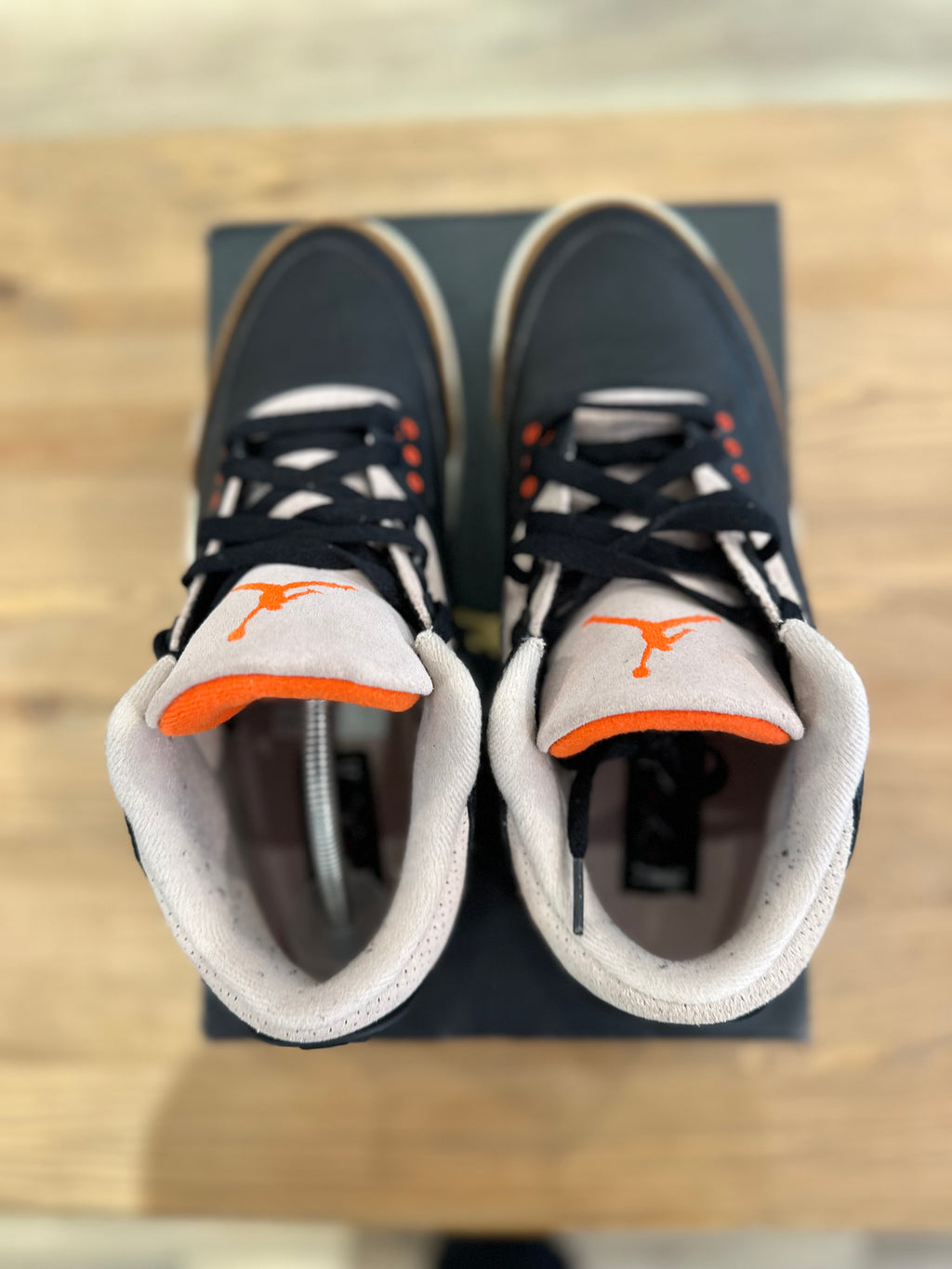 Nike Jordan 3 rétro désert éléphant ( taille 44 )