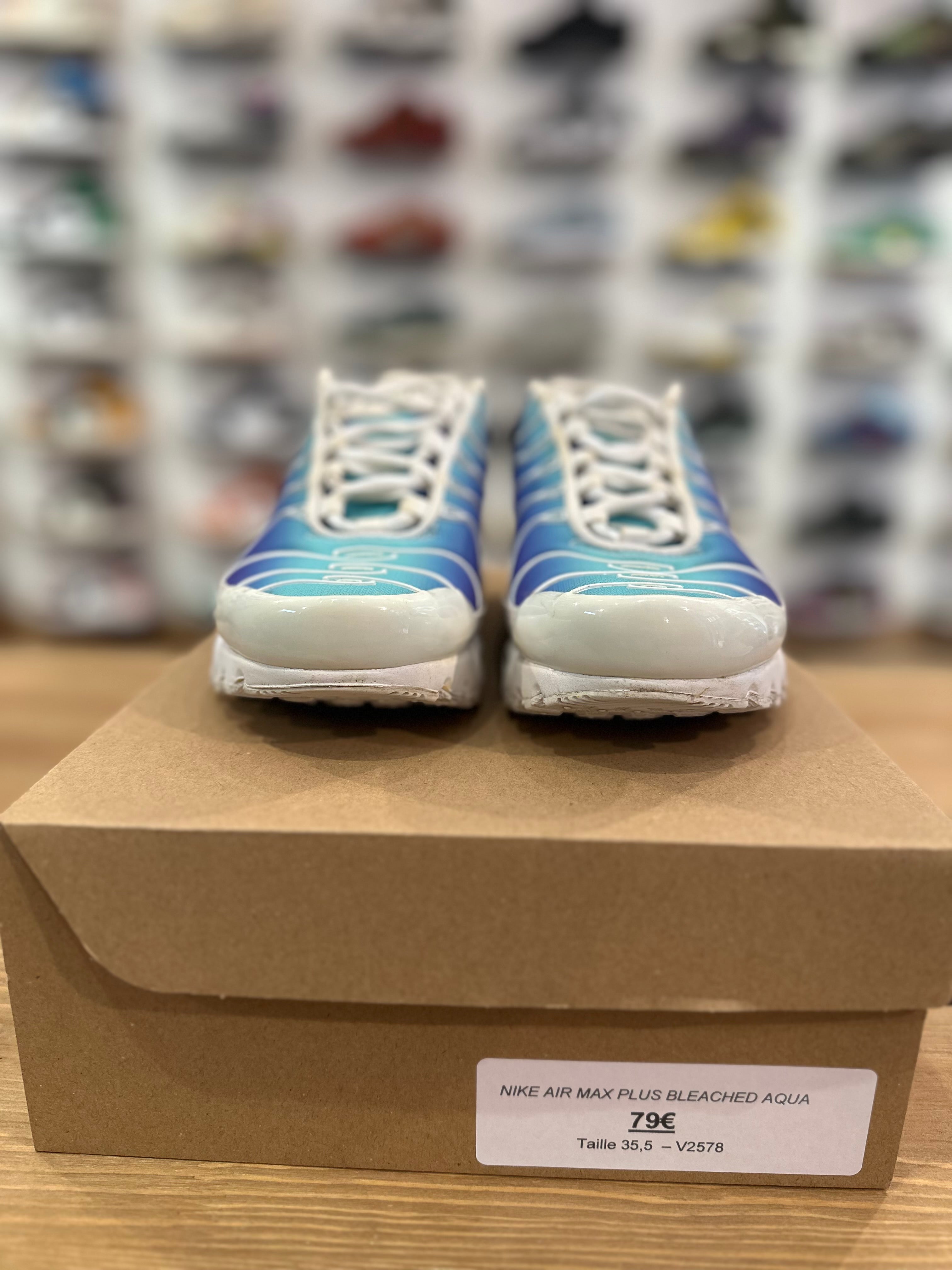 Nike air Max plus bleached Aqua