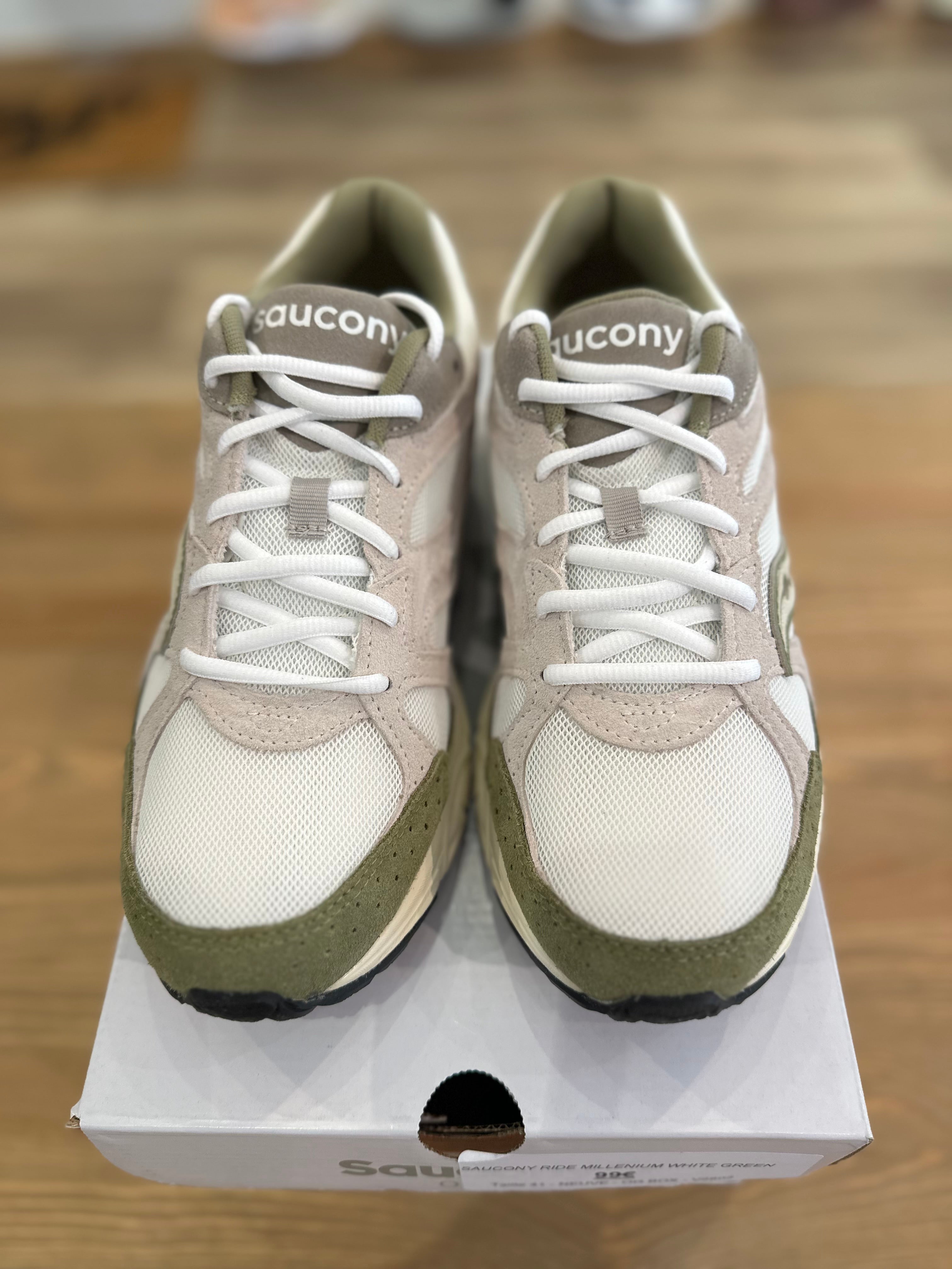 Saucony ride millenium White Green ( taille 41 )