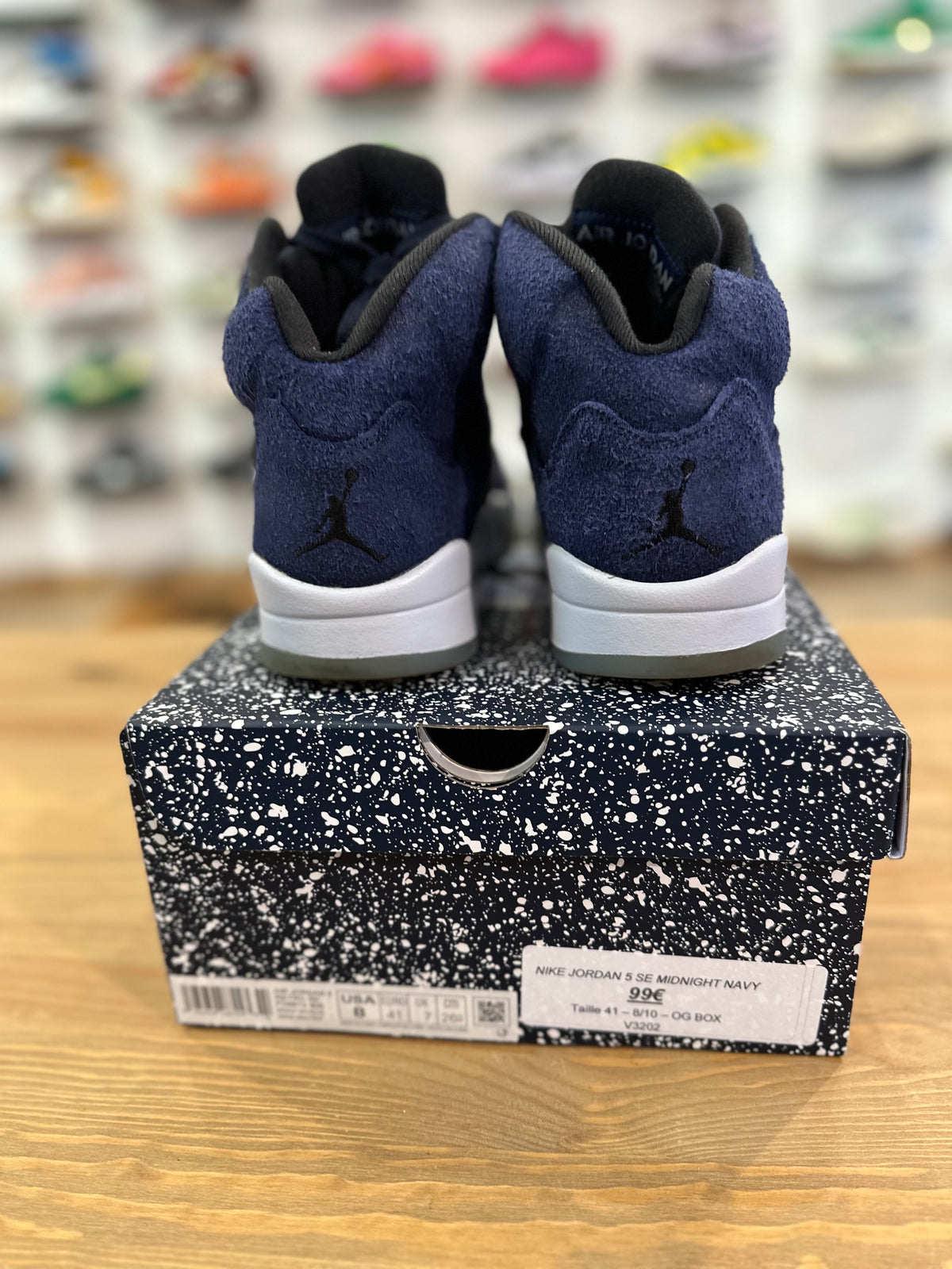 Nike Jordan 5 rétro se midnight navy ( taille 41 )