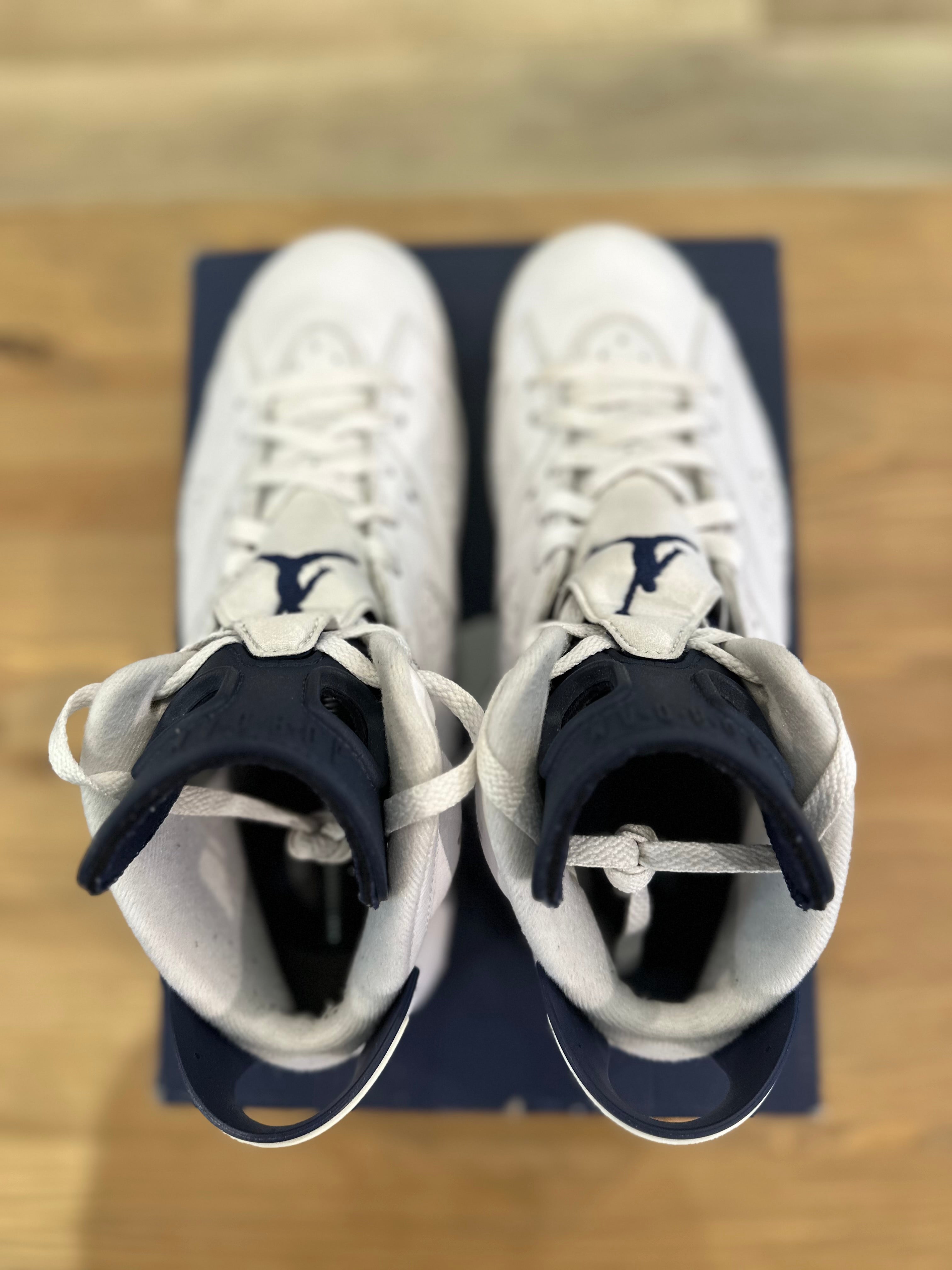 Nike Jordan 6 rétro midnight navy ( taille 44 )