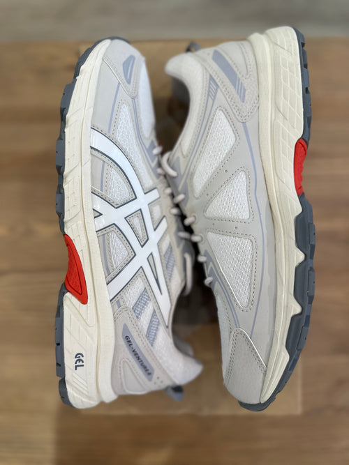 Asics gel venture 6 cream ( taille 44 )