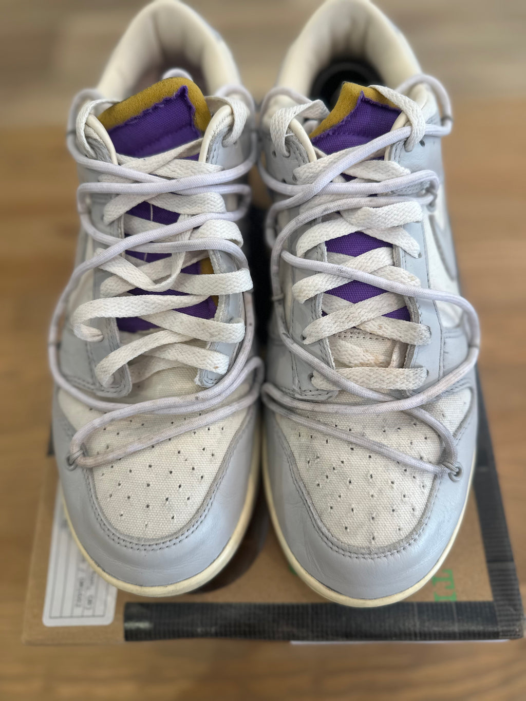Nike dunk low off White lot 24 ( taille 43 )