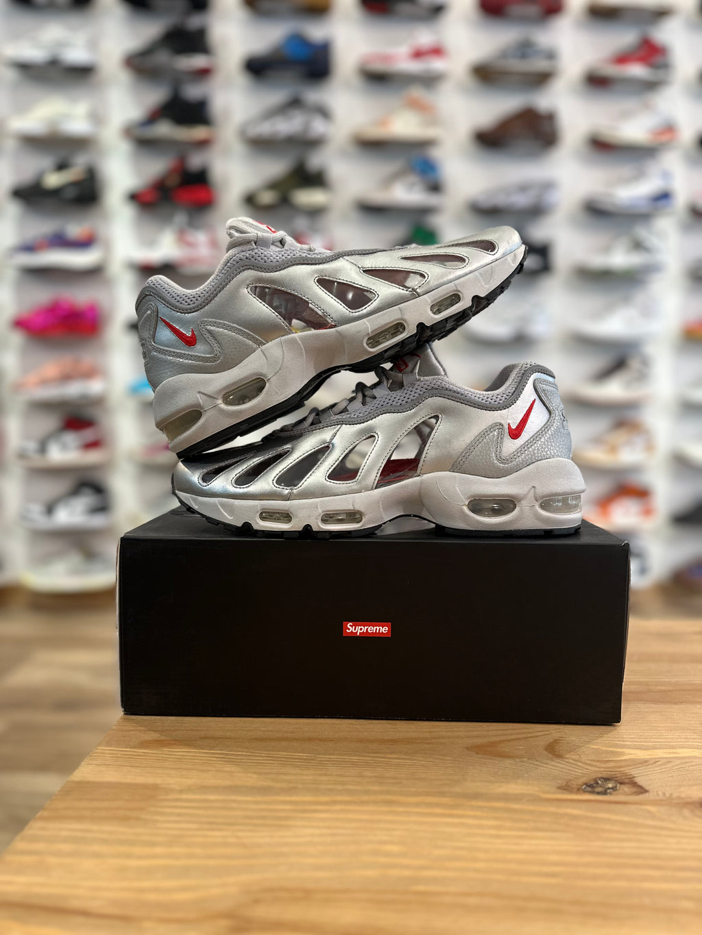 Nike air Max 96 supreme bullet ( taille 44 )