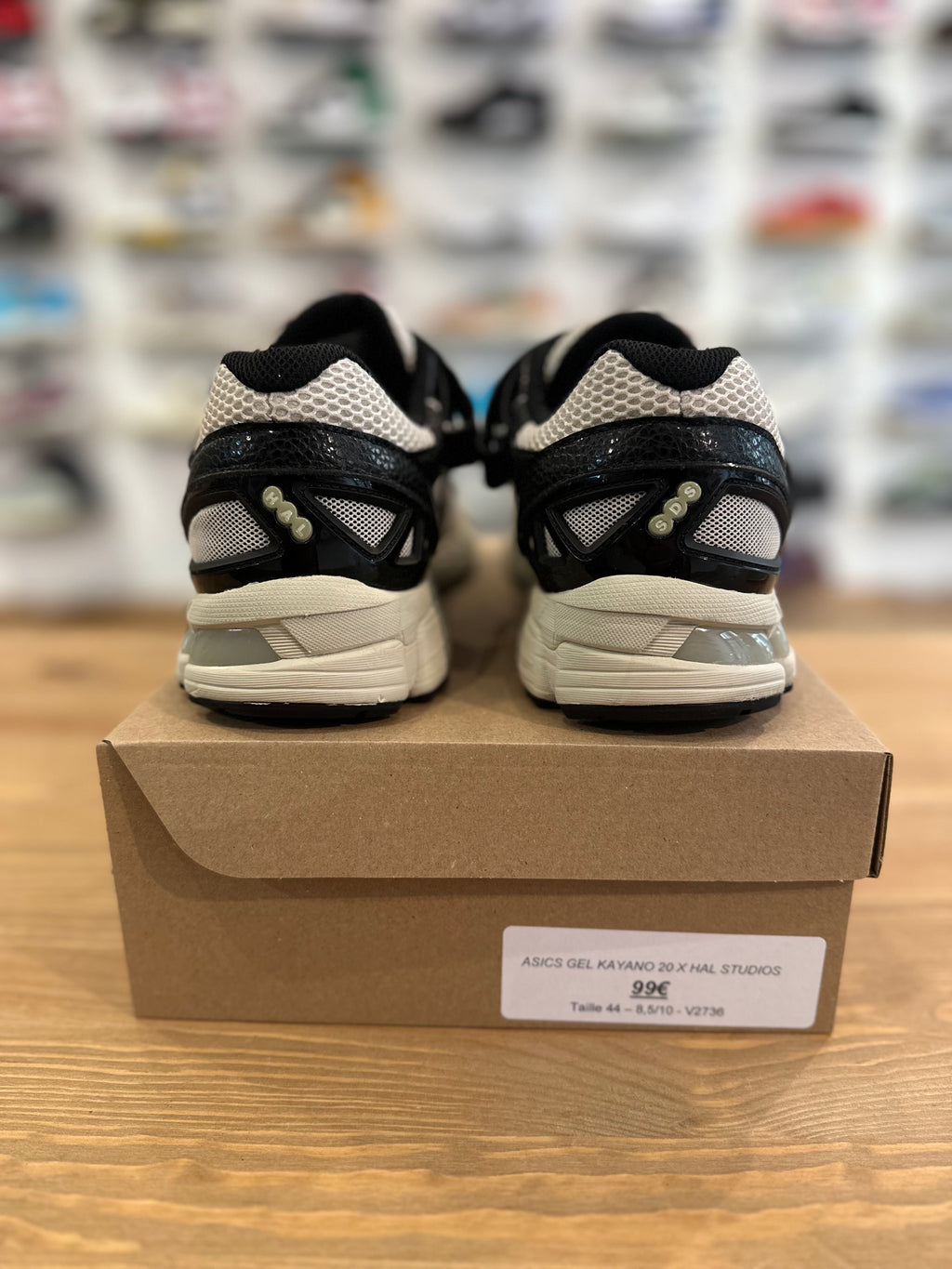 Asics gel kayano x hal studios ( taille 44 )