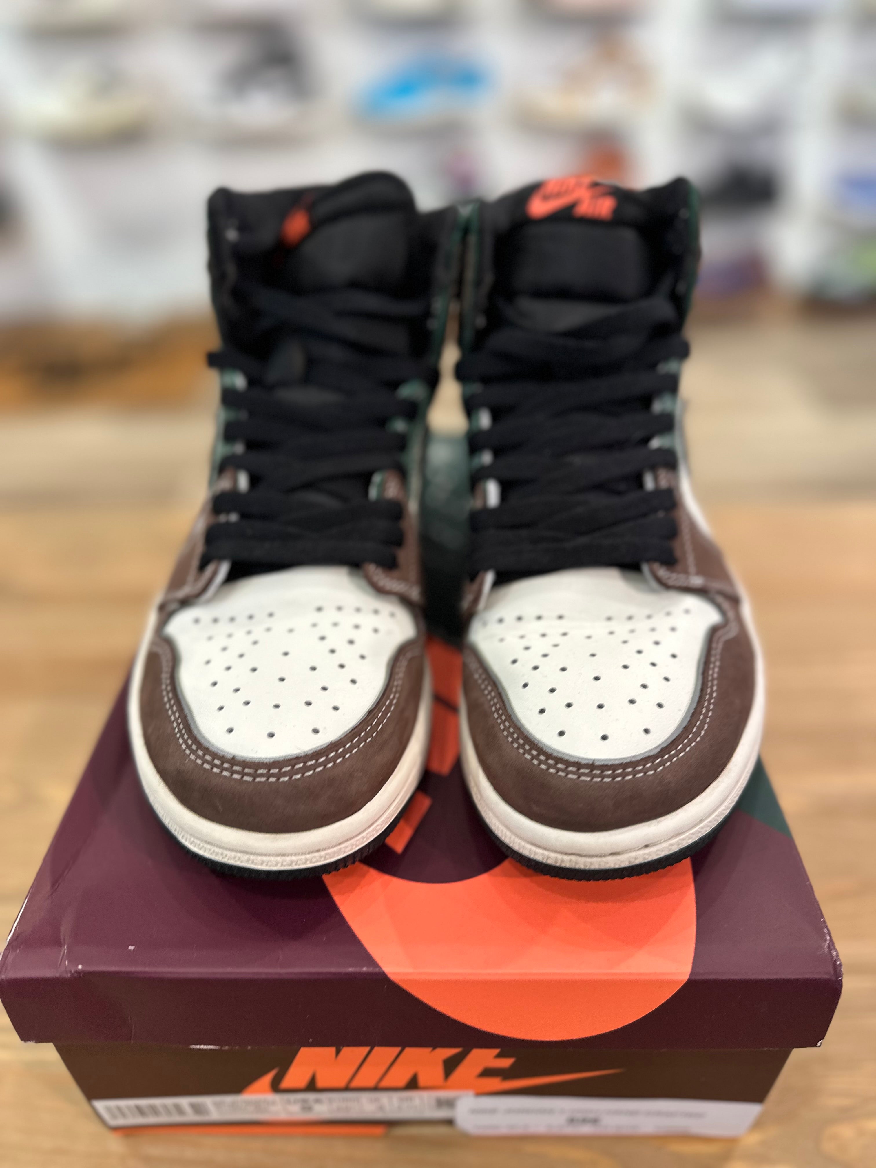 Nike Jordan 1 high hand crafted ( taille 42,5 )