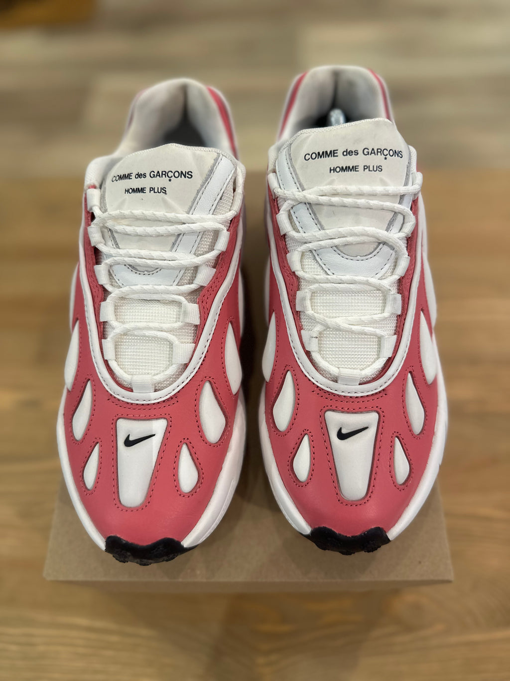 Nike sense 96 comme des garçons ( taille 40,5 )