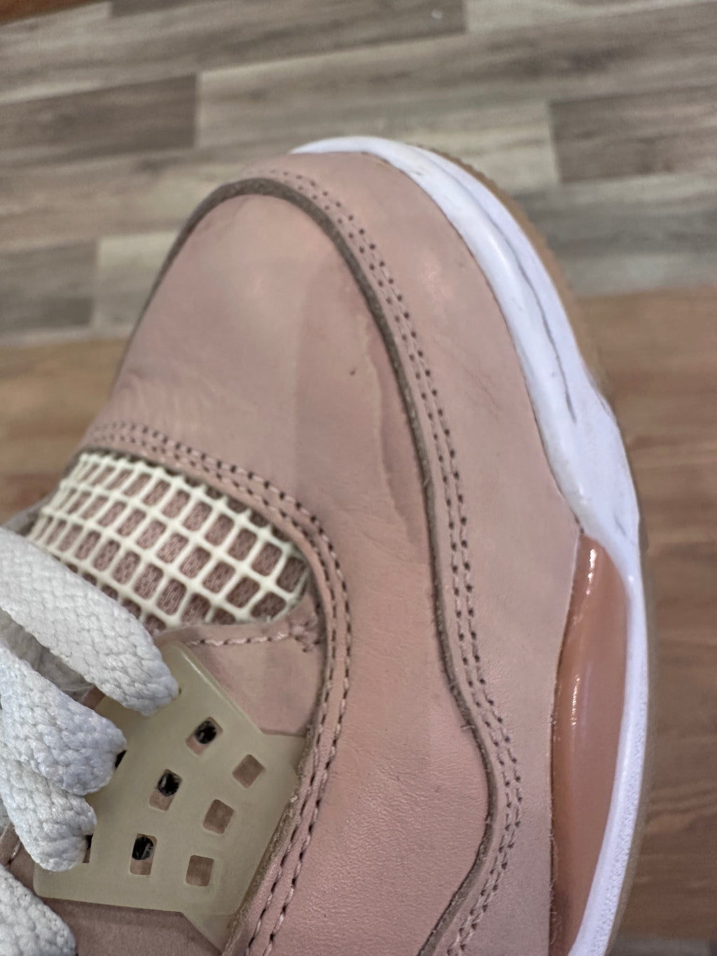 Nike Jordan 4 rétro shimmer ( taille 40 )