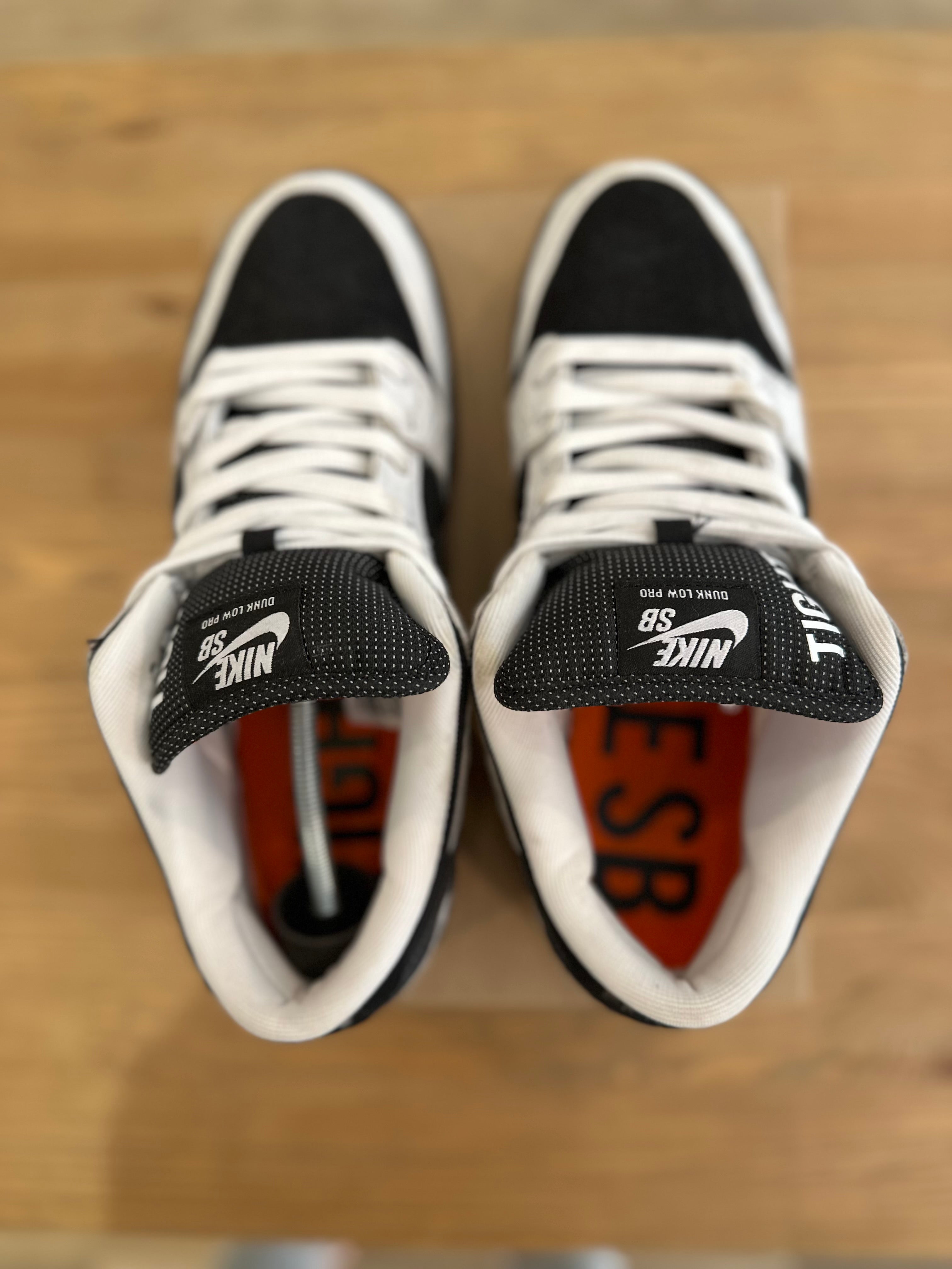 Nike sb dunk low tightbooth ( taille 44 )