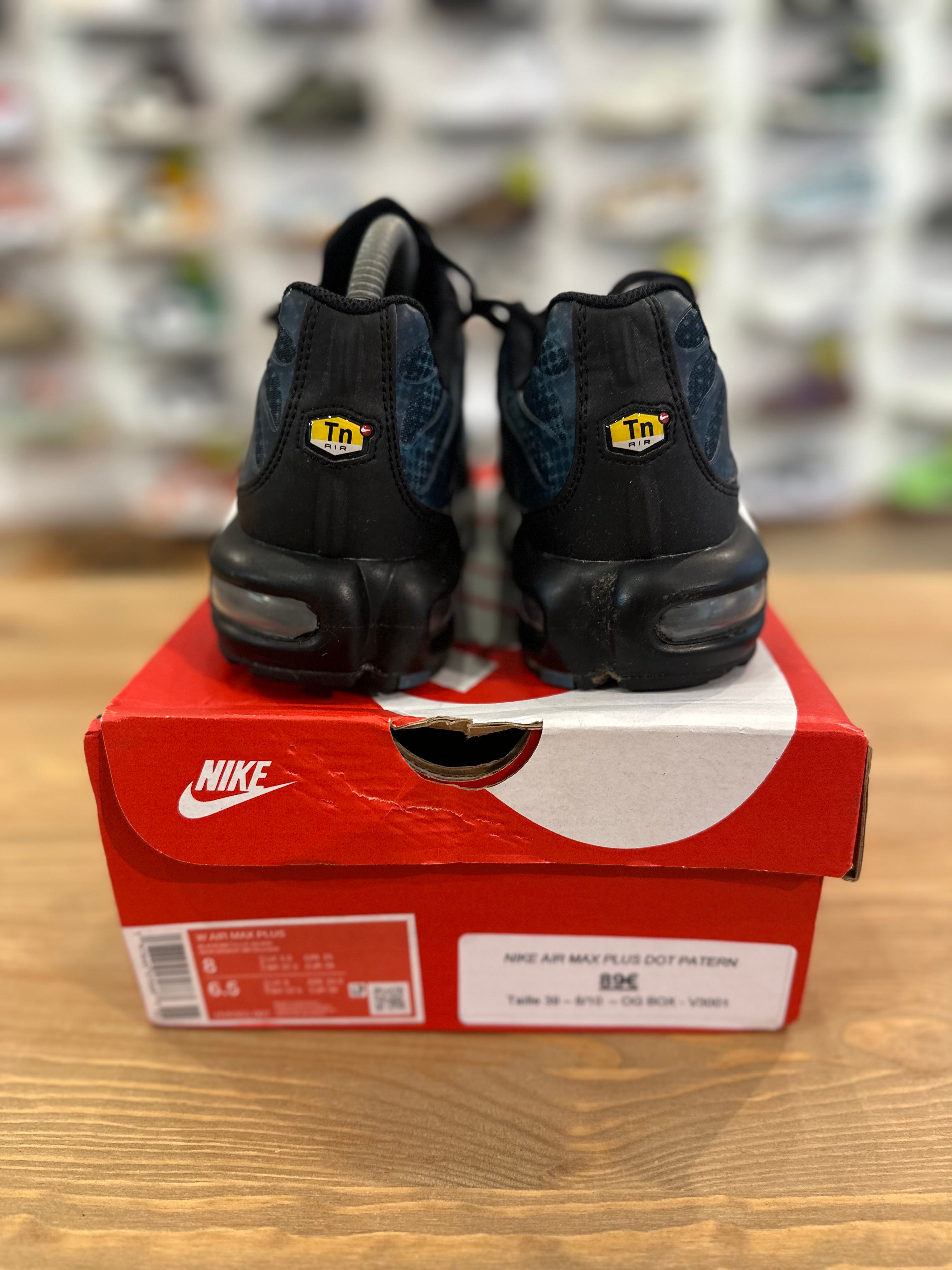 Nike air Max plus dot patern ( taille 39 )
