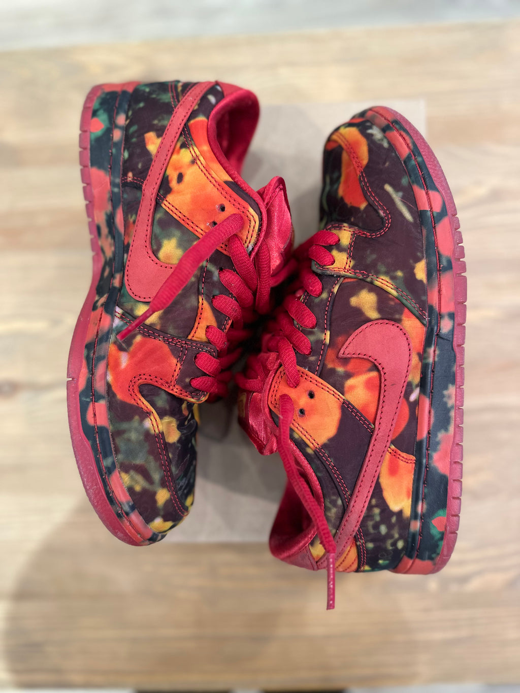 Nike sb dunk low magicien d’oz ( taille 42 )