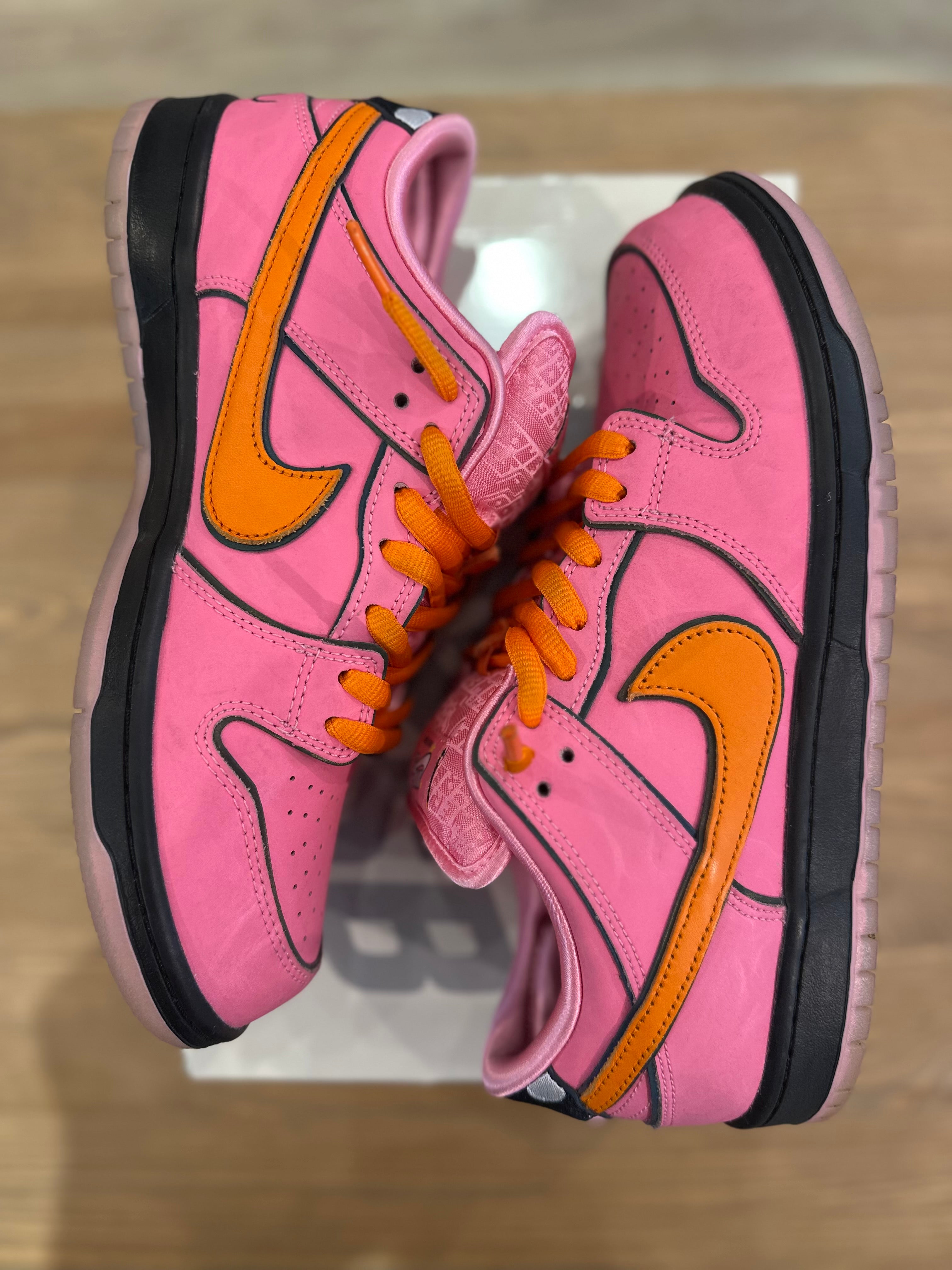Nike sb dunk low powerpuff blossom ( taille 44 )