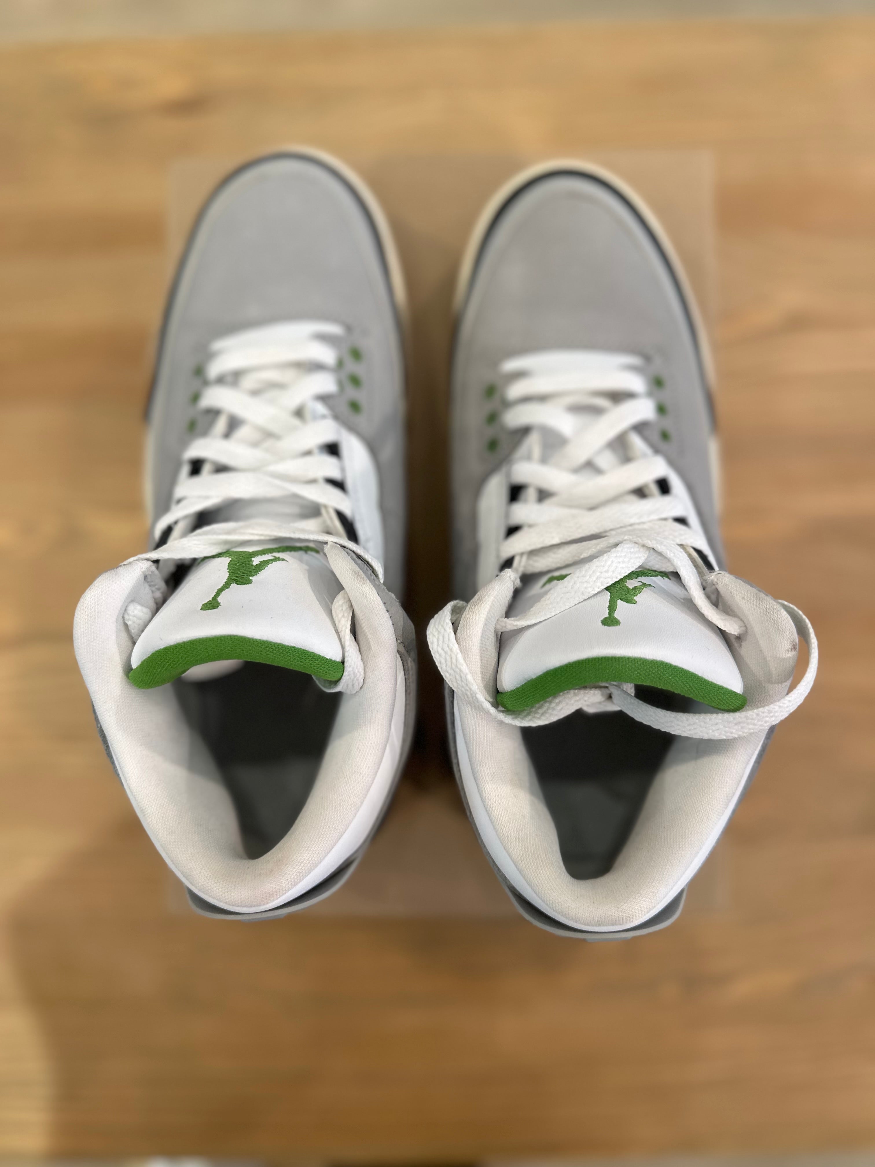Nike Jordan 3 rétro chlorophyll ( taille 40 )