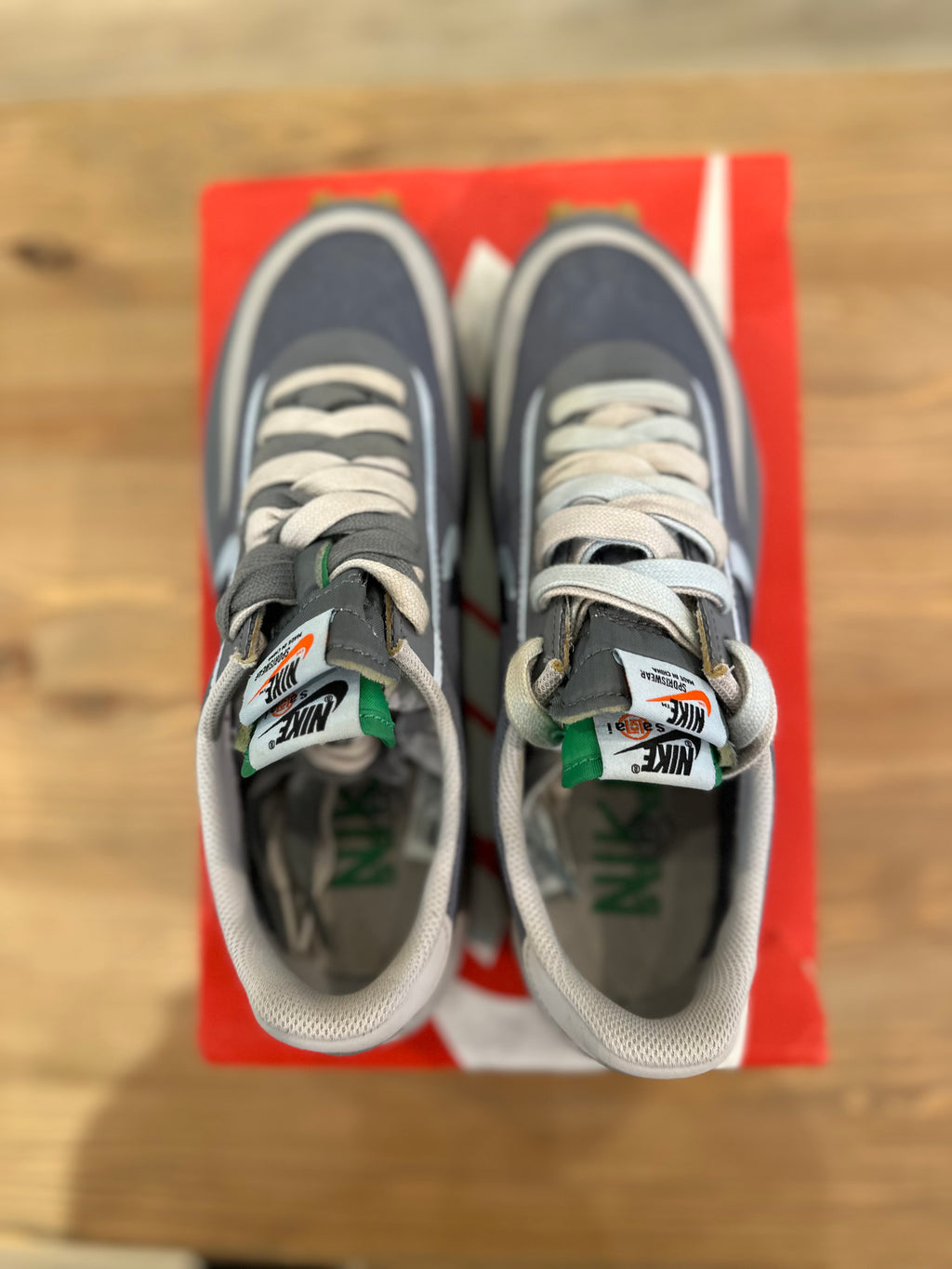 V2845 nike ldwaffle sacai clot grey ( taille 42 )