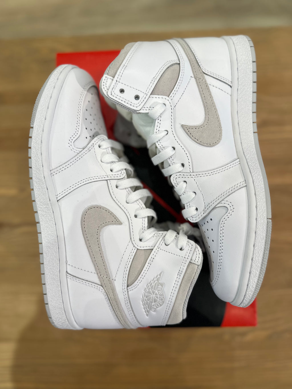 Nike Jordan 1 high 85 neutral grey ( taille 42 )