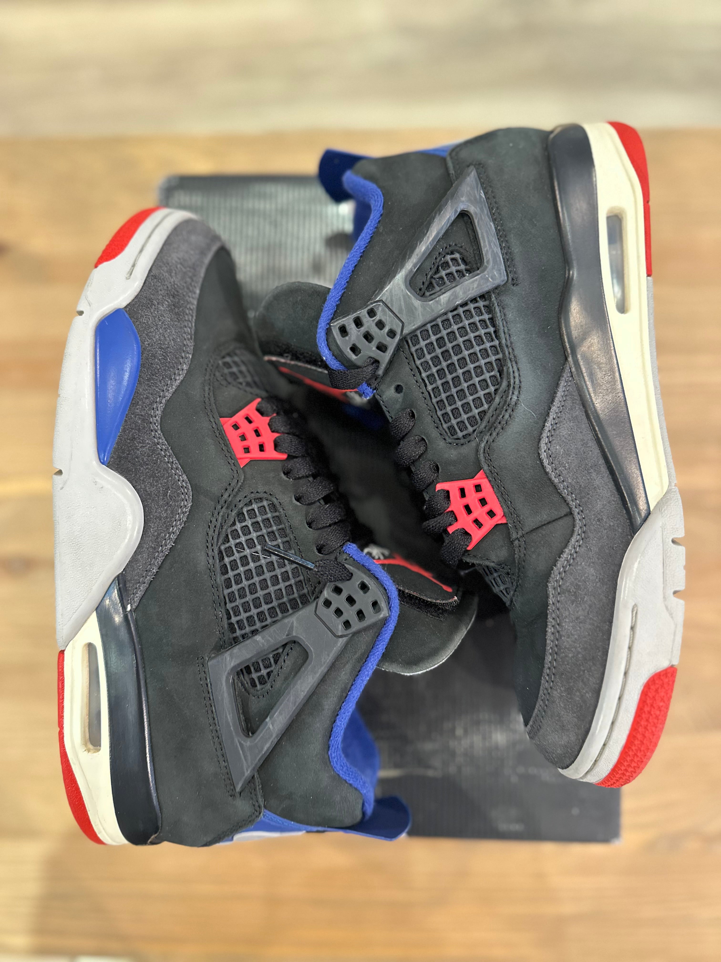 Nike Jordan 4 rétro rare air ( taille 43 )