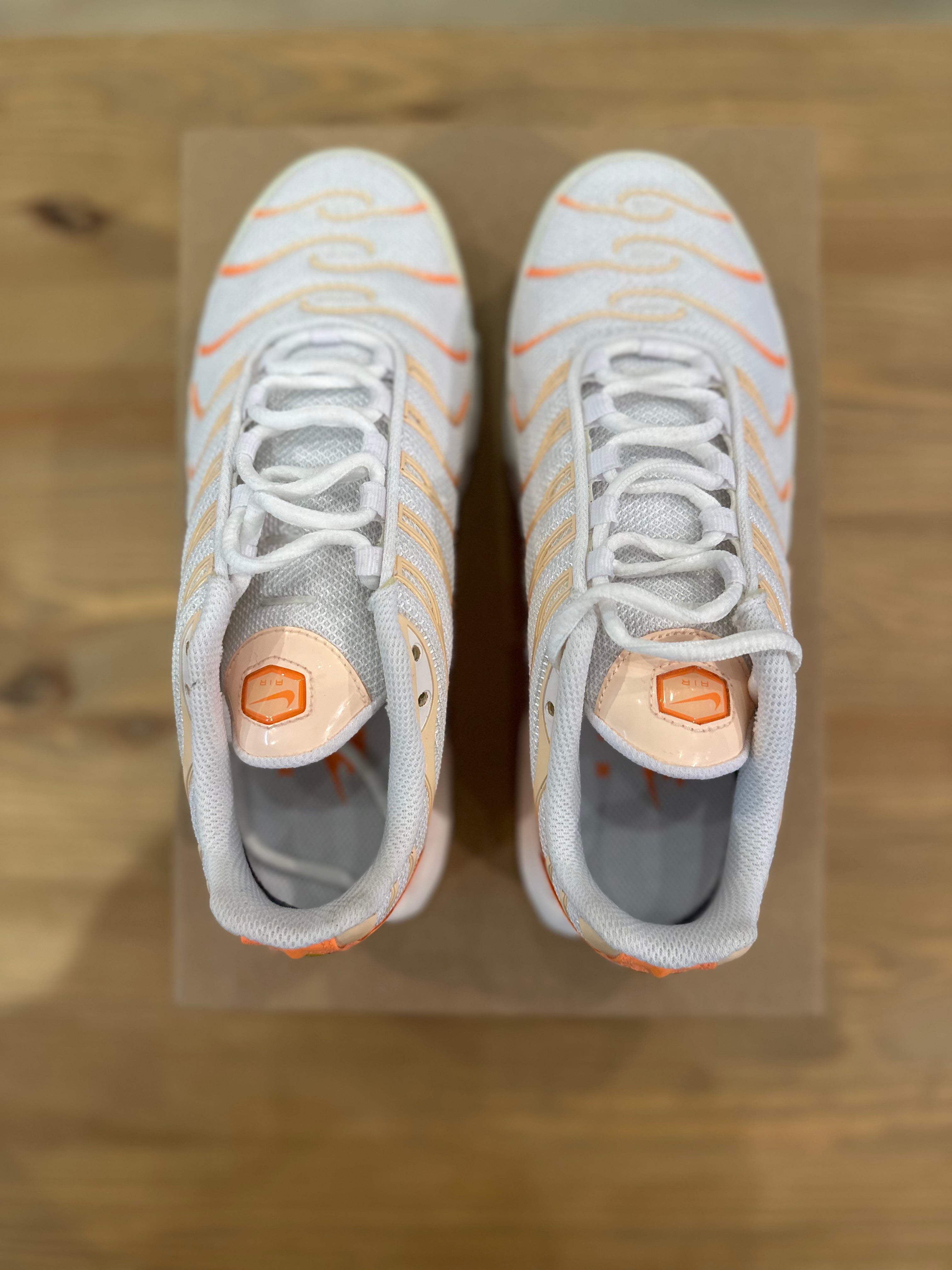 Nike air Max plus atomic orange