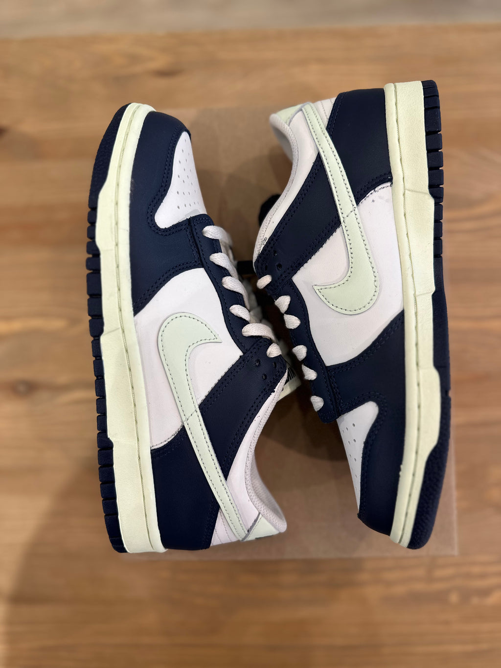 Nike dunk low midnight navy volt ( taille 39 )