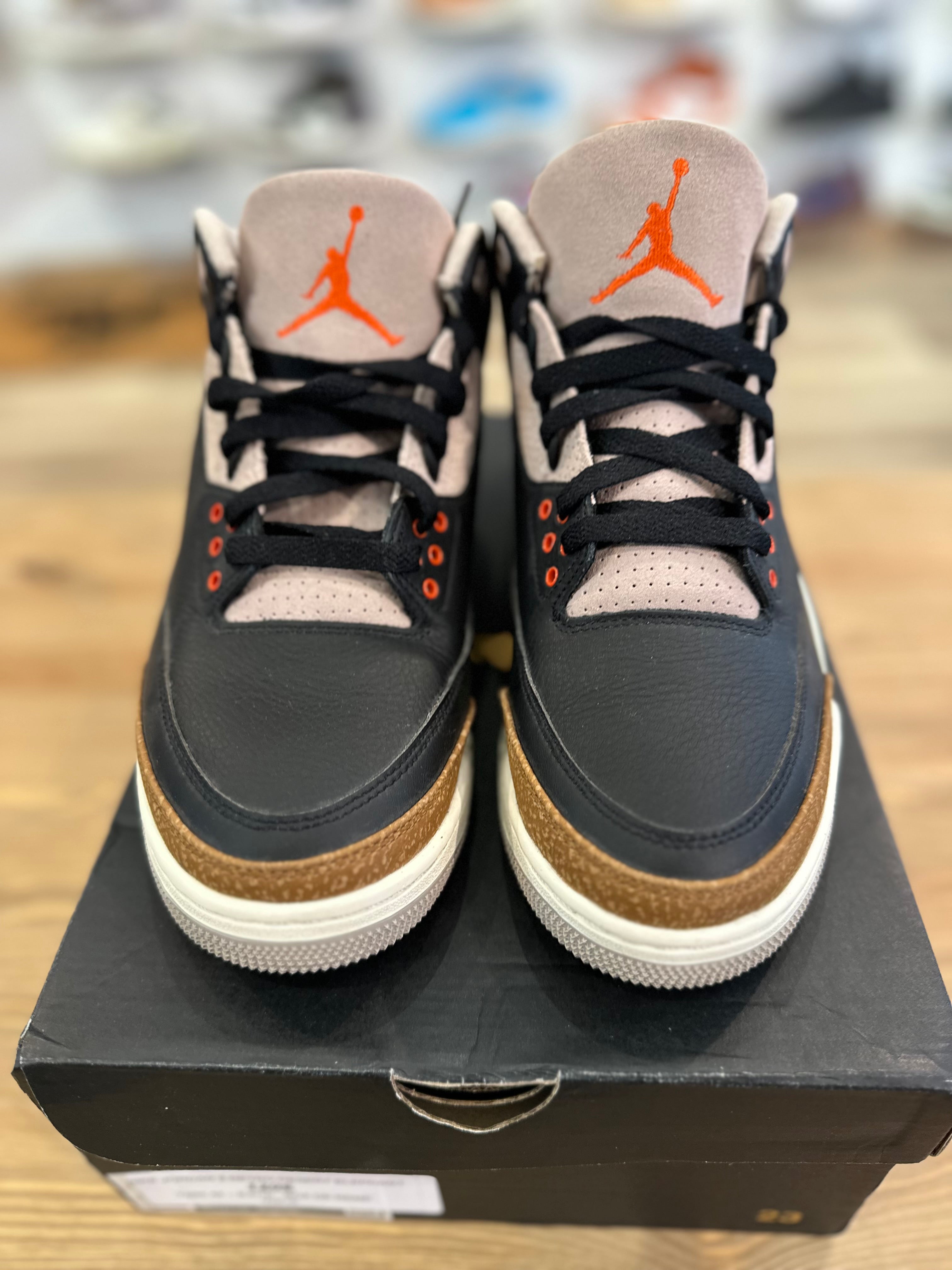 Nike Jordan 3 rétro désert éléphant ( taille 44 )
