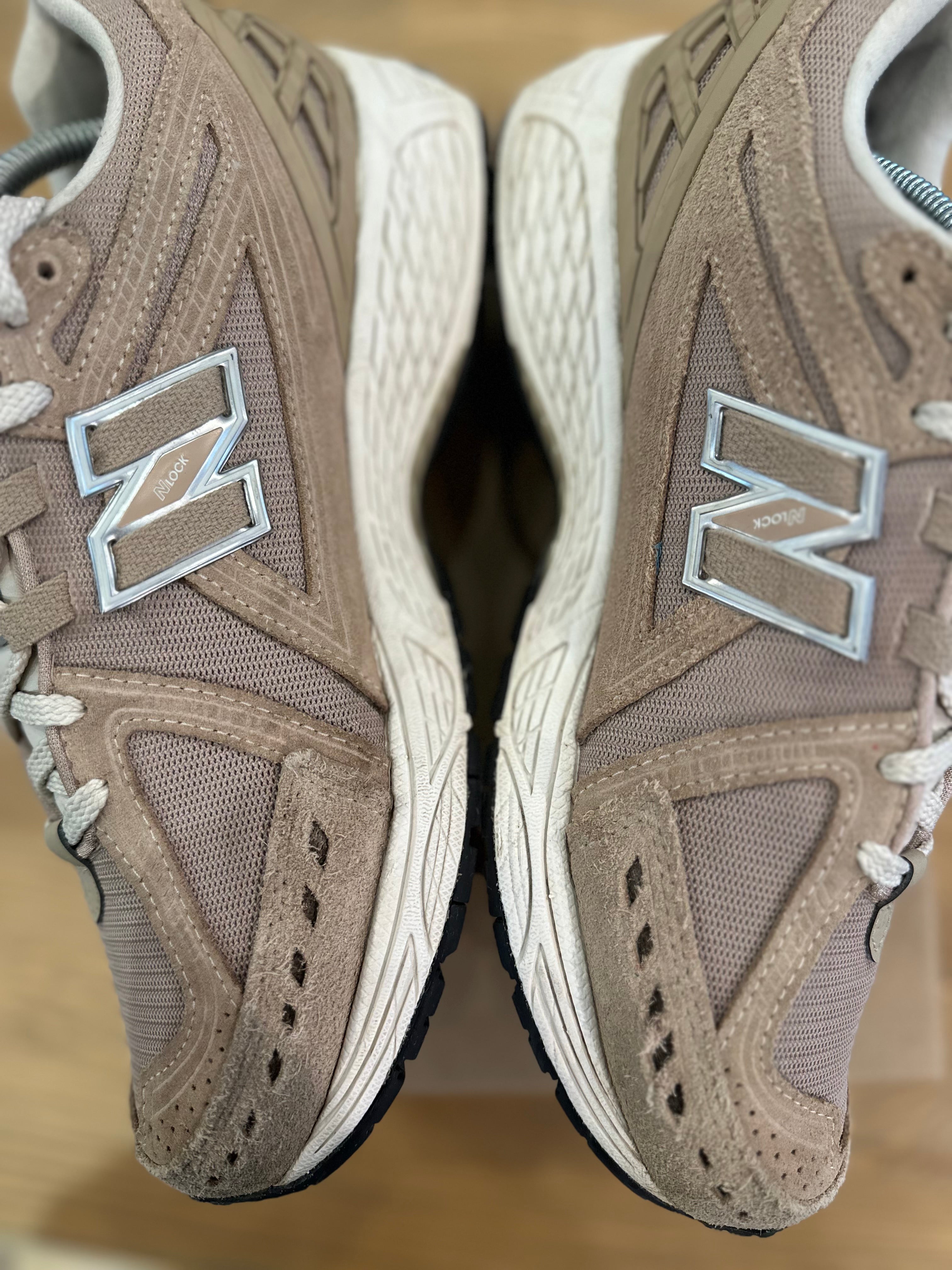 New balance 1906r mindful grey ( taille 42,5 )