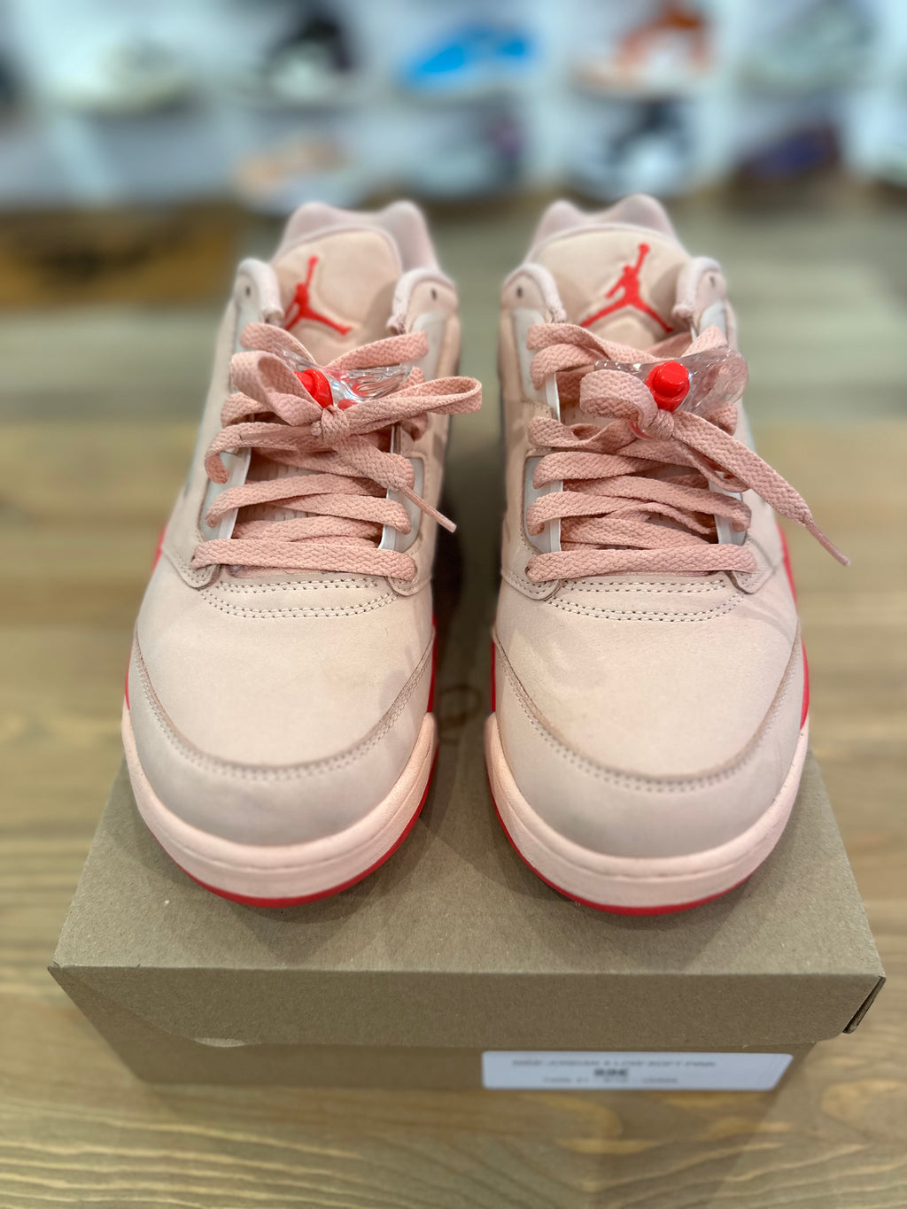 Nike Jordan 5 low soft pink ( taille 41 )