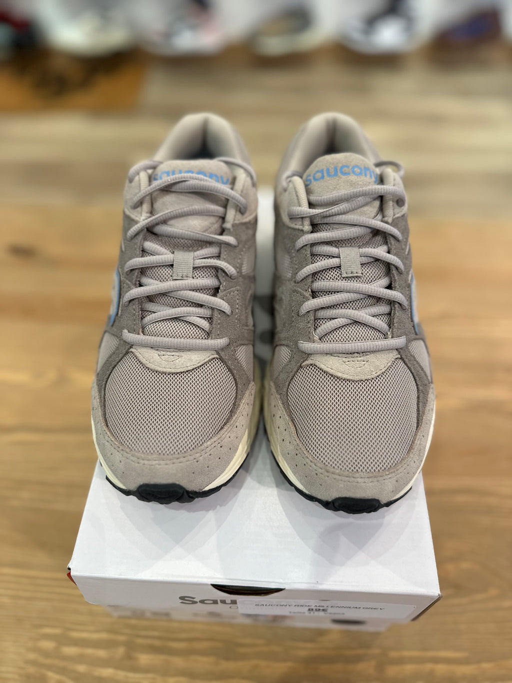 Saucony ride millenium grey ( taille 41 )