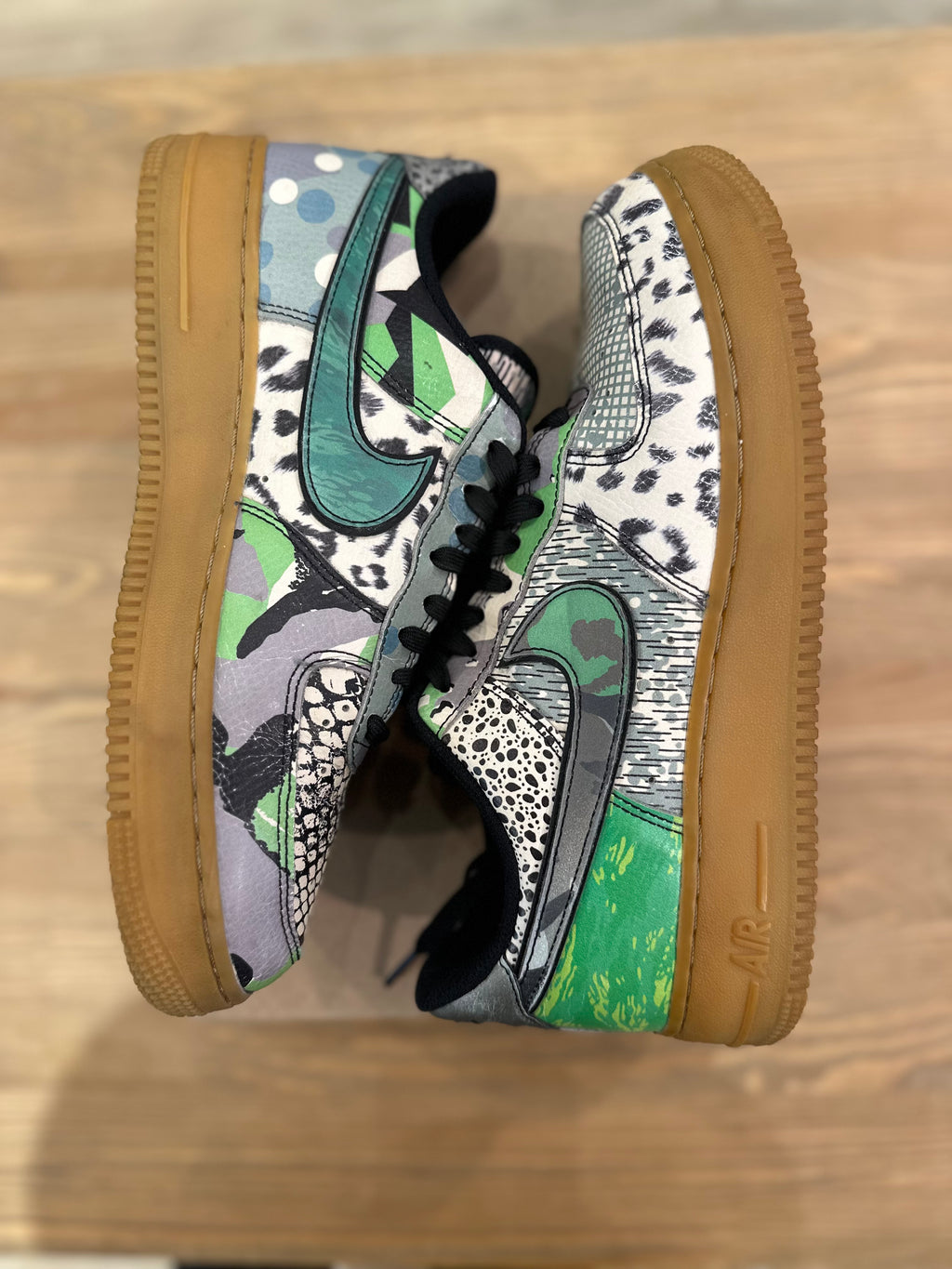 Nike air force 1 low City of dreams ( taille 42,5 )