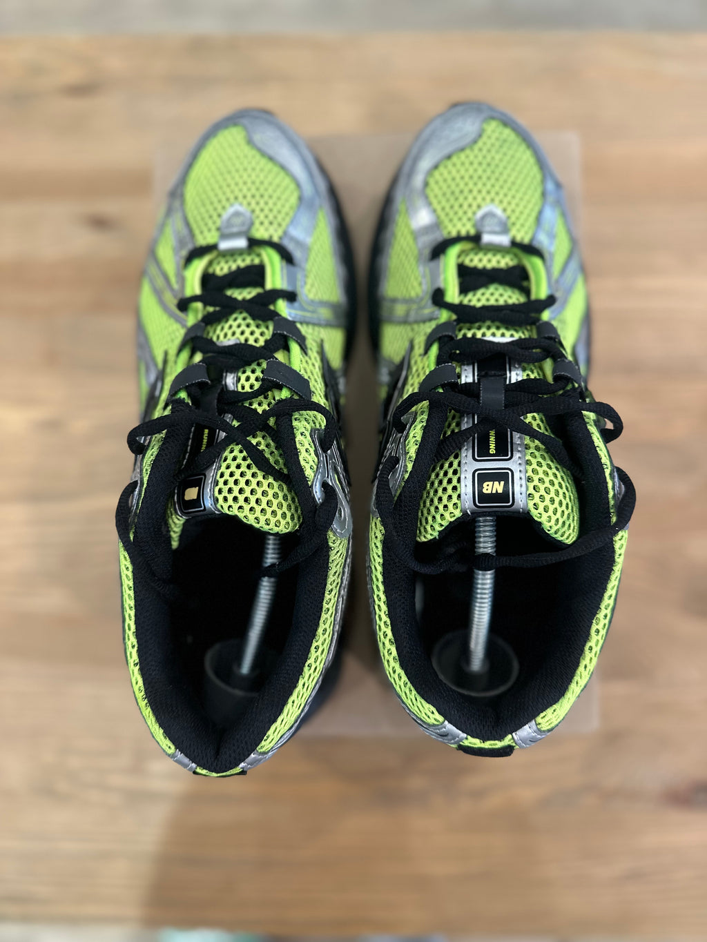New balance 1906r volt ( taille 43 )