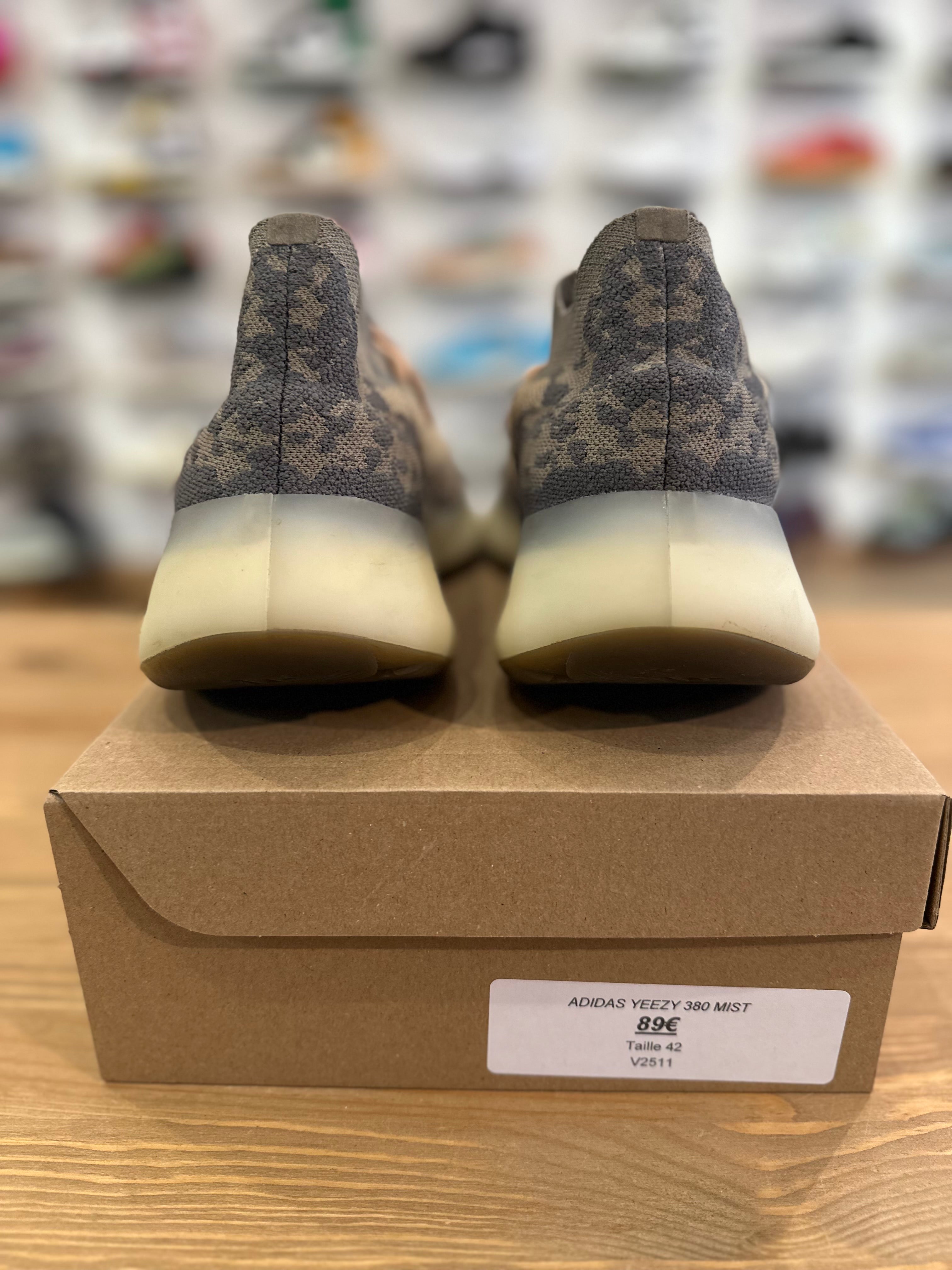 Adidas Yeezy 380 mist ( taille 42 )