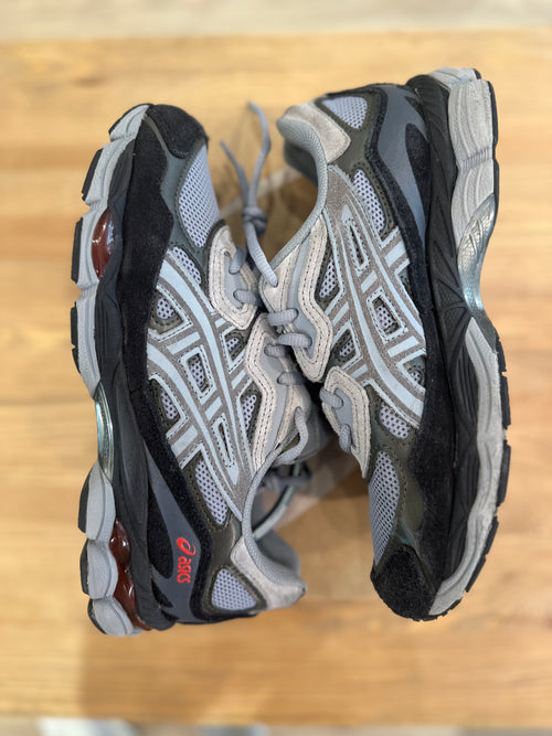 Asics gel nyc Gravel black ( taille 41,5)