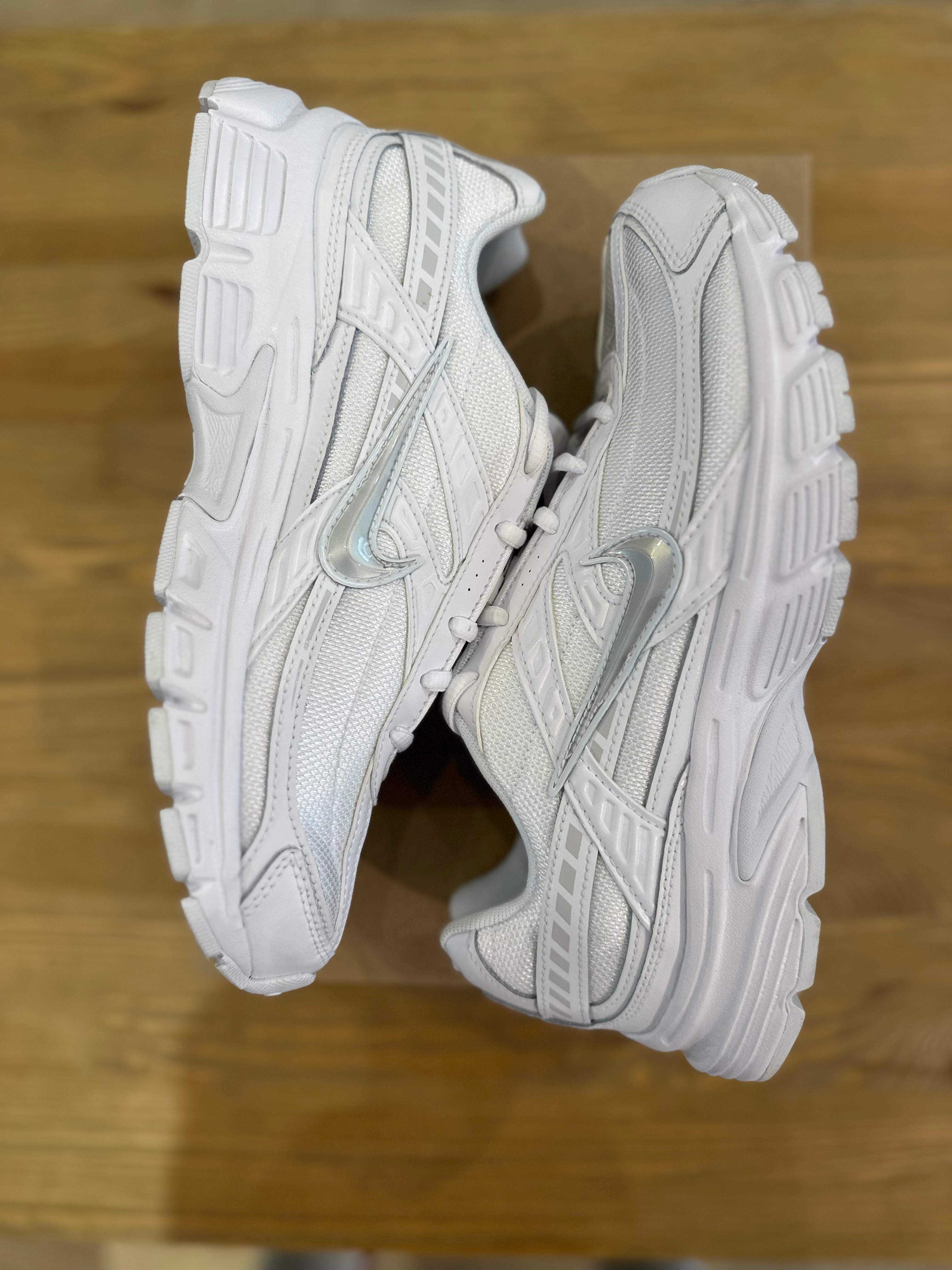 Nike initiator White ( taille 41 )