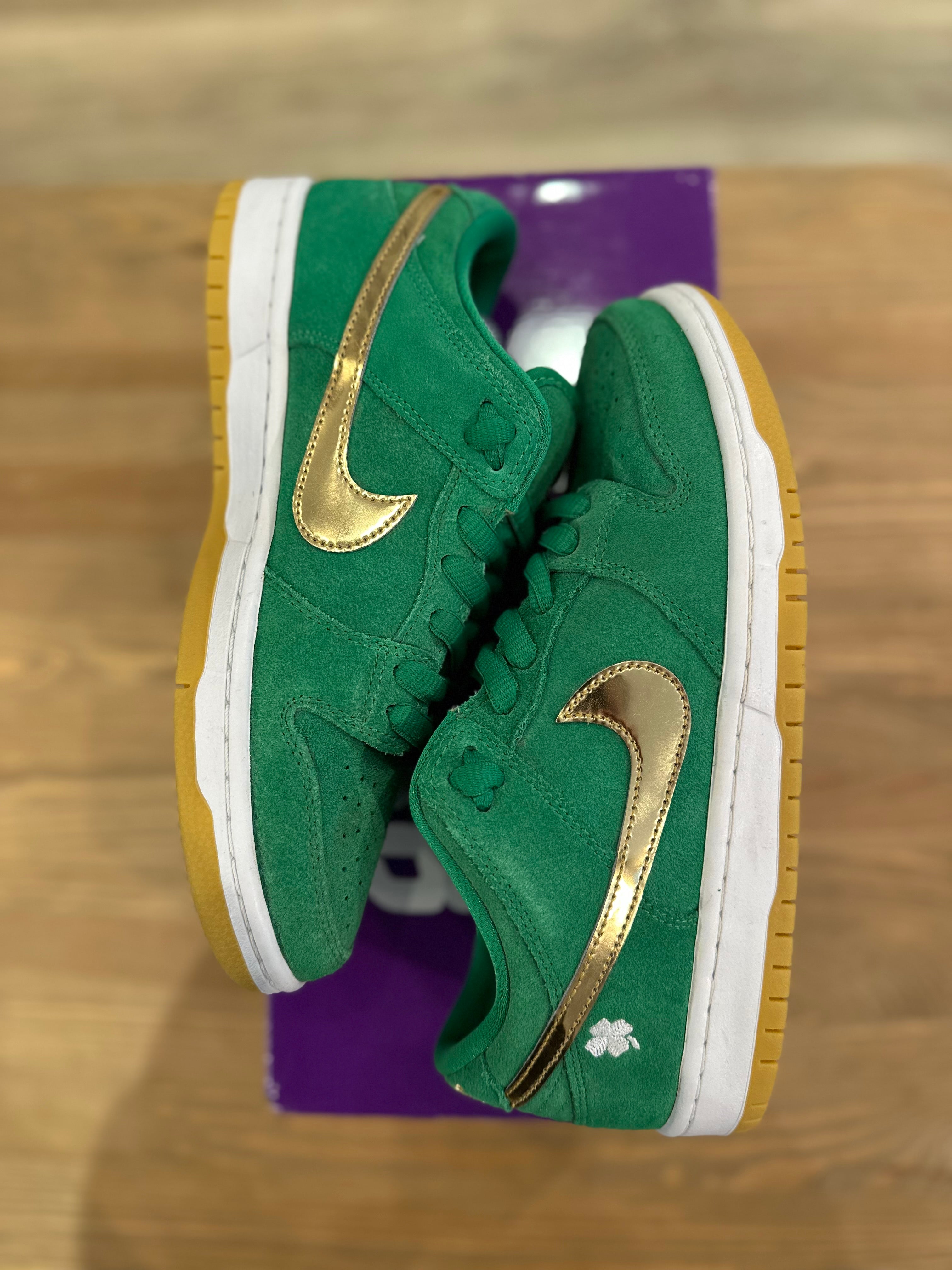 Nike sb dunk low st patrick ( taille 40,5 )
