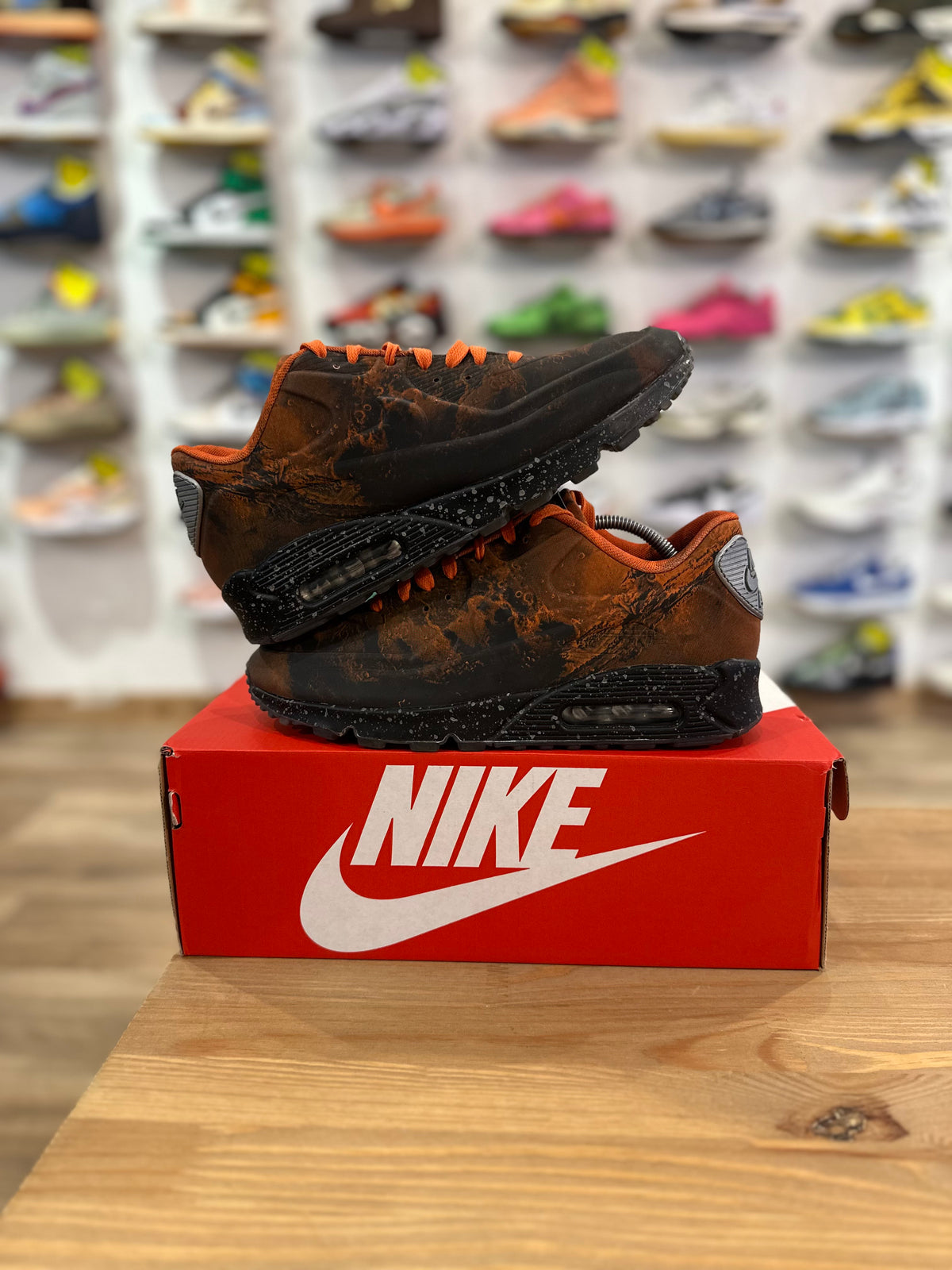 Nike air Max 90 mars Landing ( taille 40 )