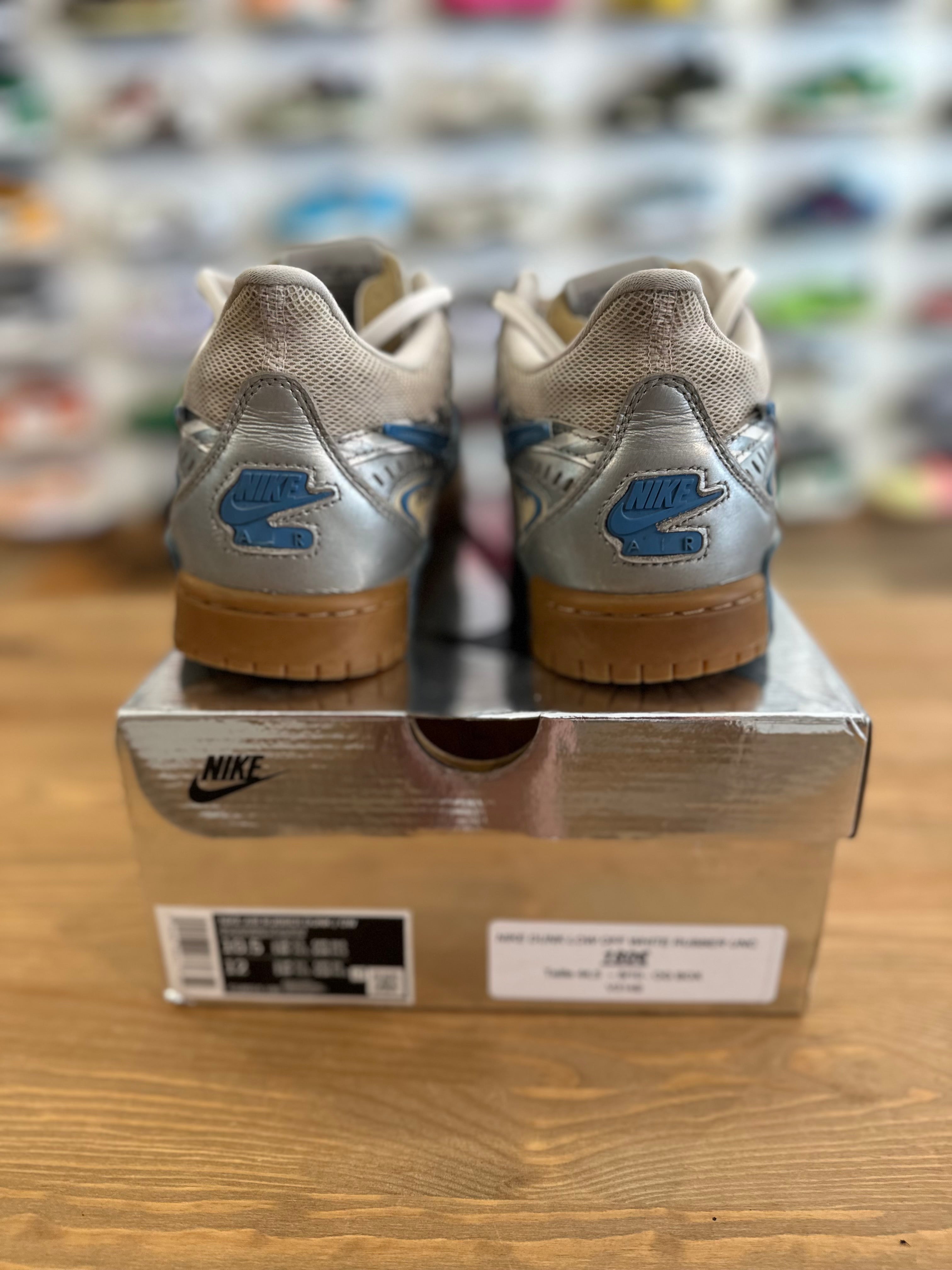 Nike dunk low off White rubber unc ( taille 44,5 )