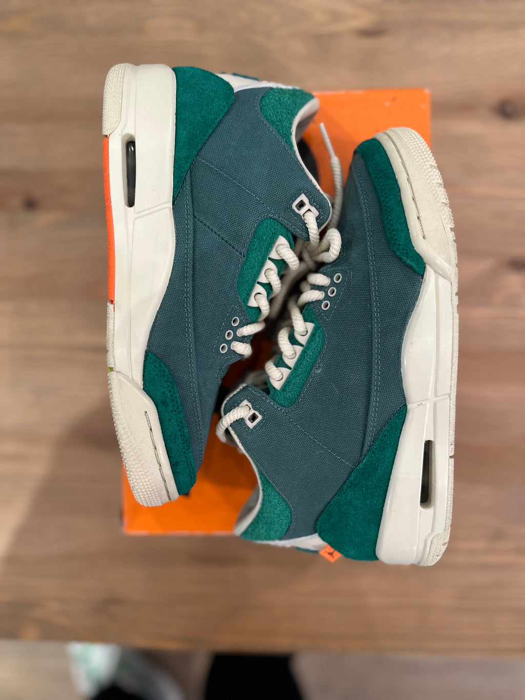 Nike Jordan 3 Nina Chanel